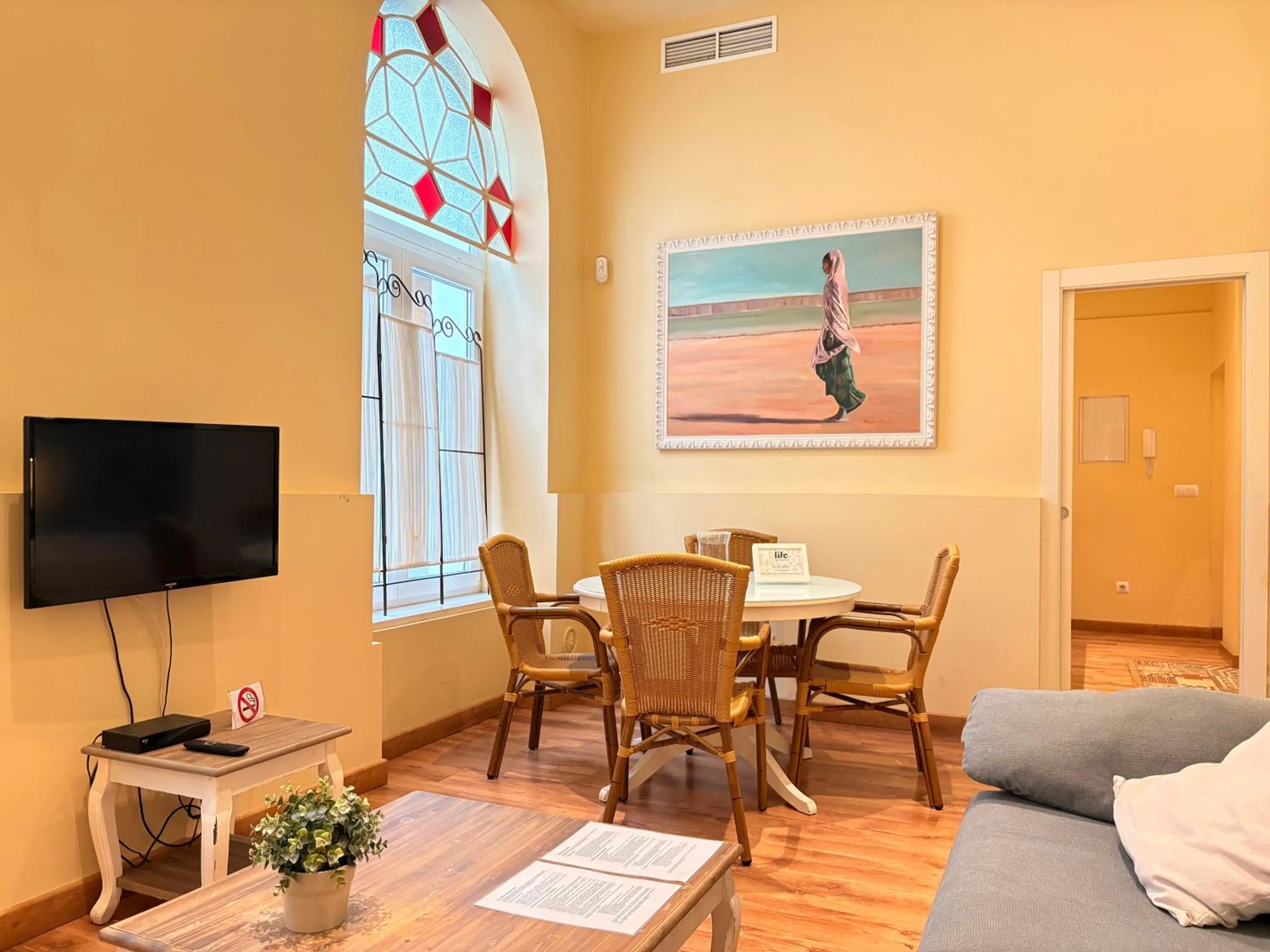 TV and multimedia in Life Apartments San Vicente