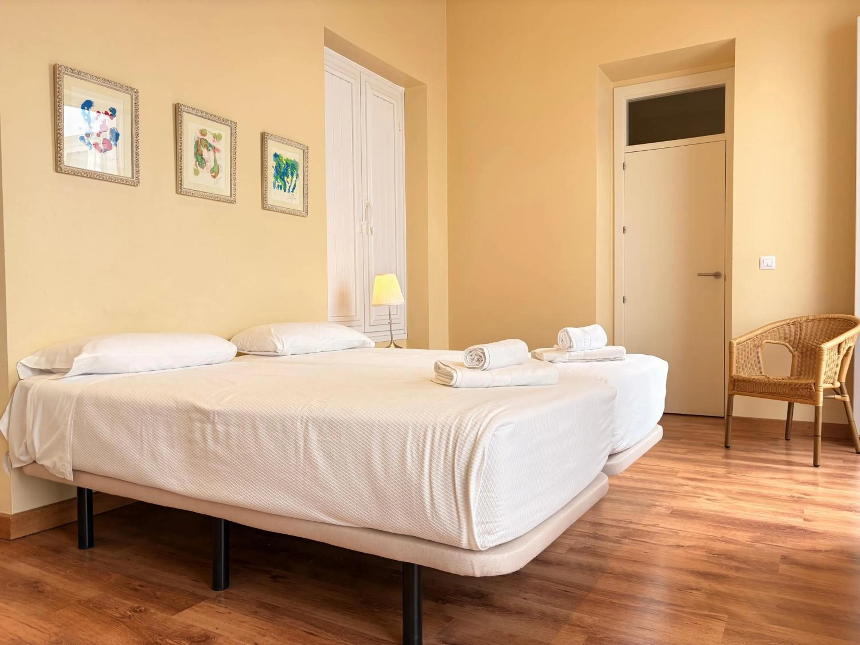 Bed in Life Apartments San Vicente