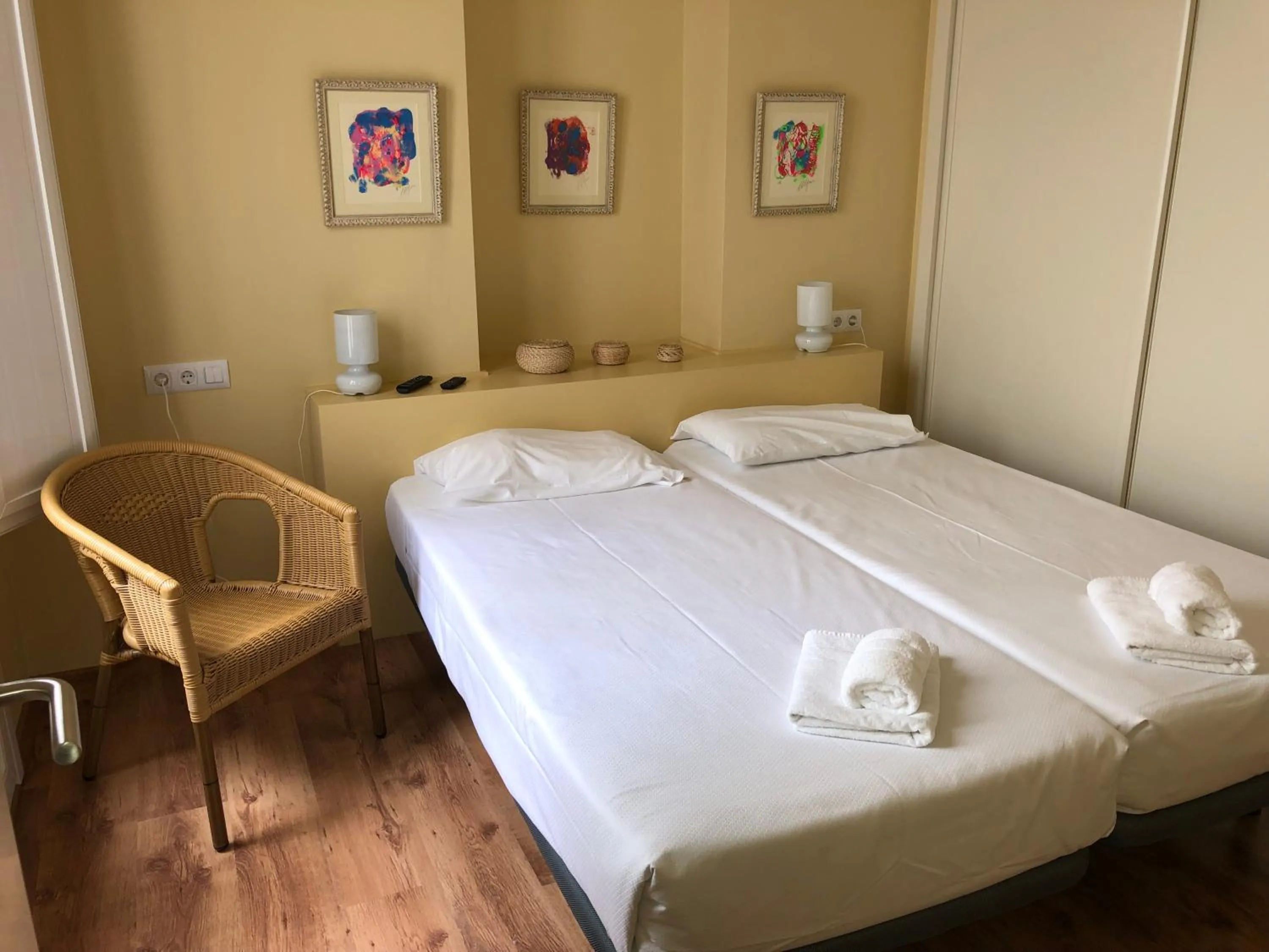 Bed in Life Apartments San Vicente