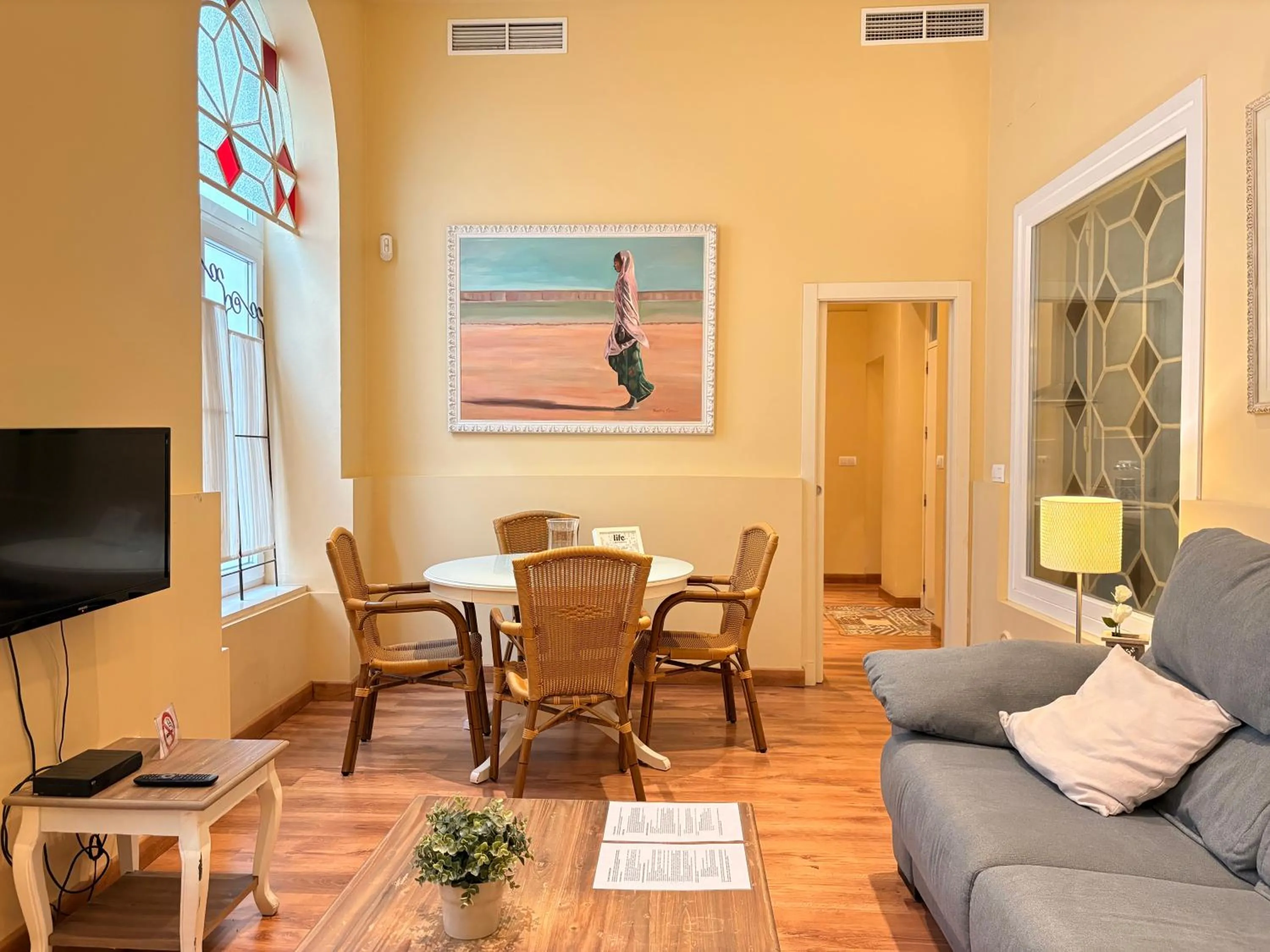 TV and multimedia in Life Apartments San Vicente