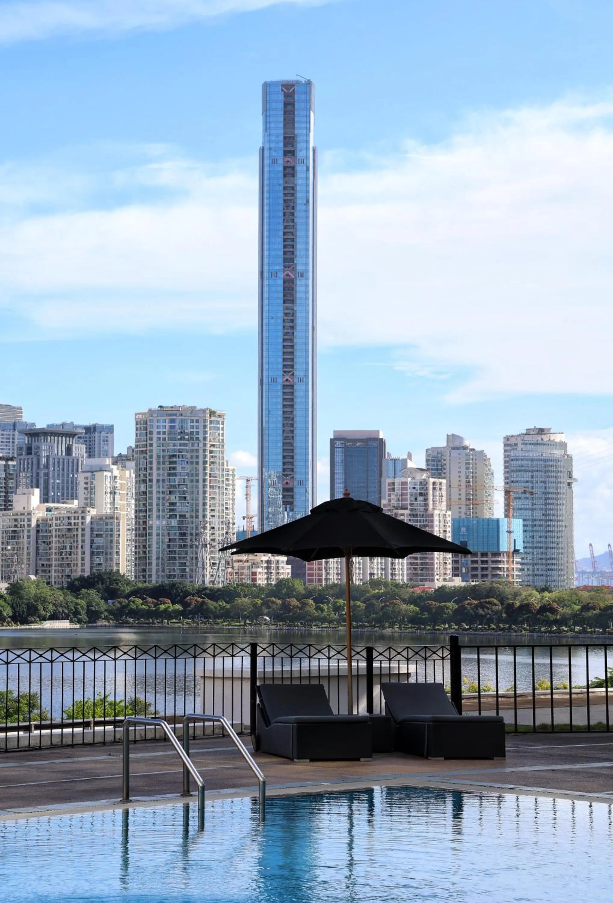 Swimming pool in Marco Polo Xiamen