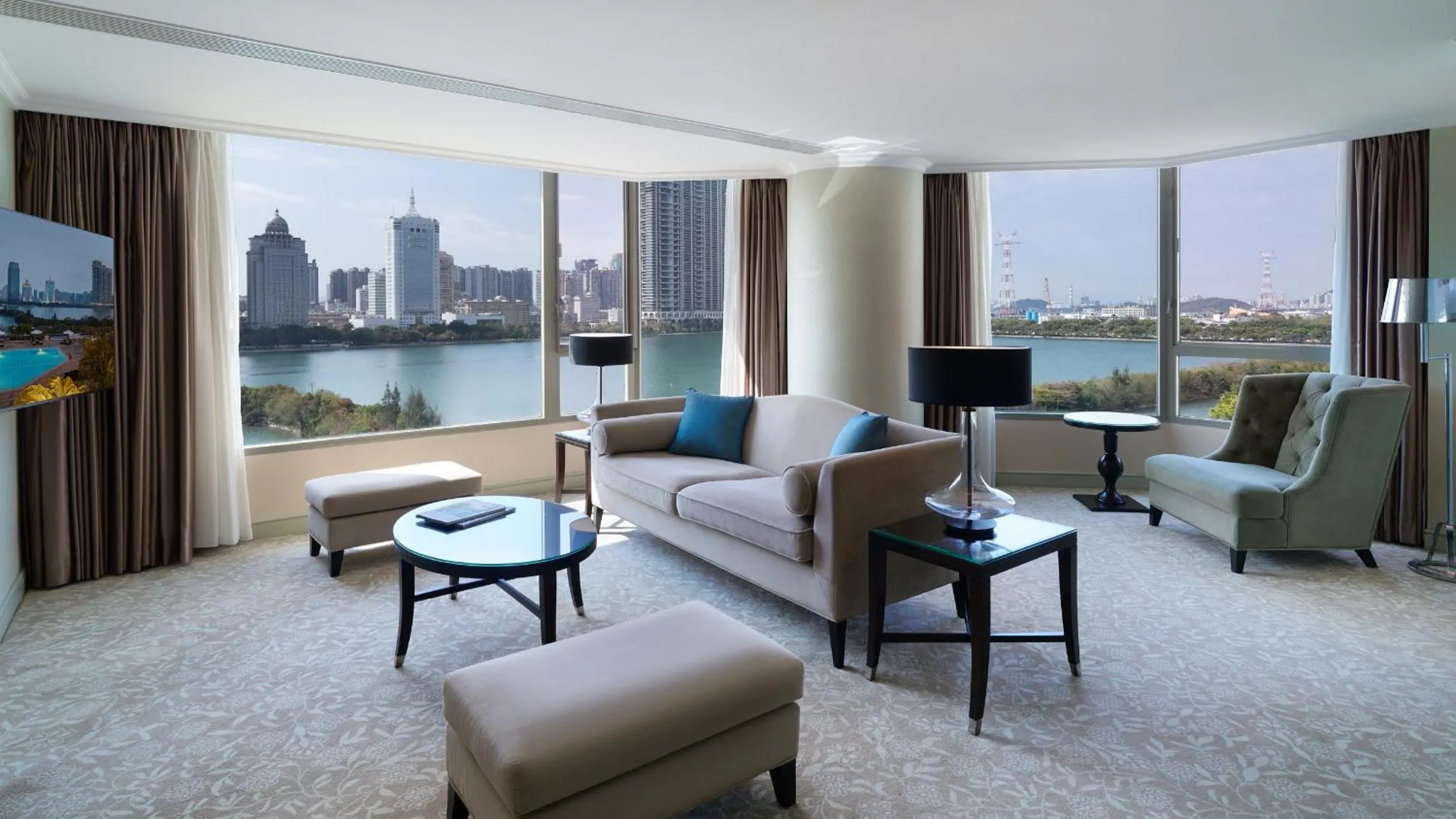 Lake view in Marco Polo Xiamen