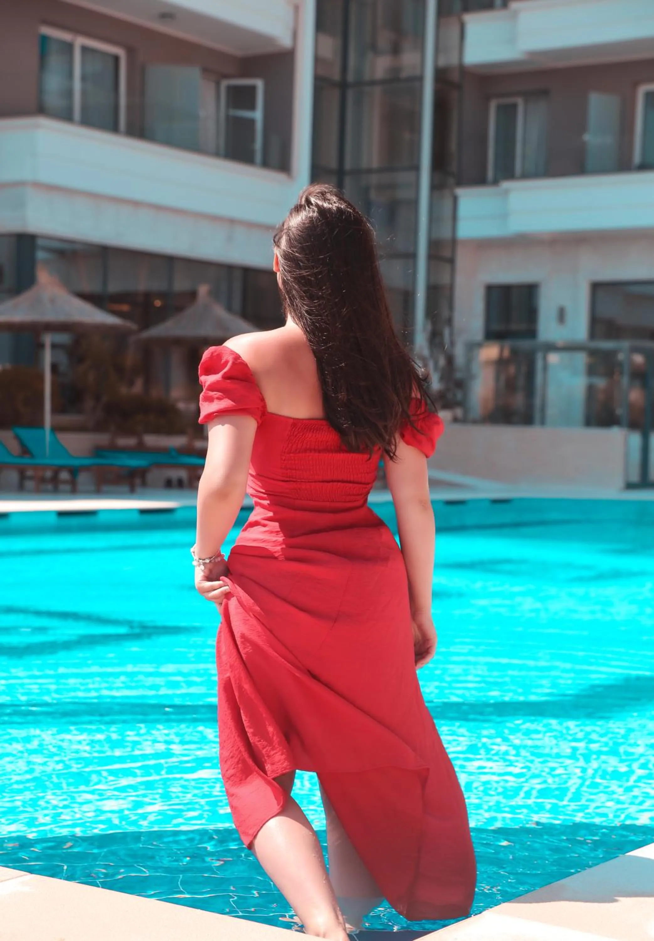 People in Kraal Hotel Vlore