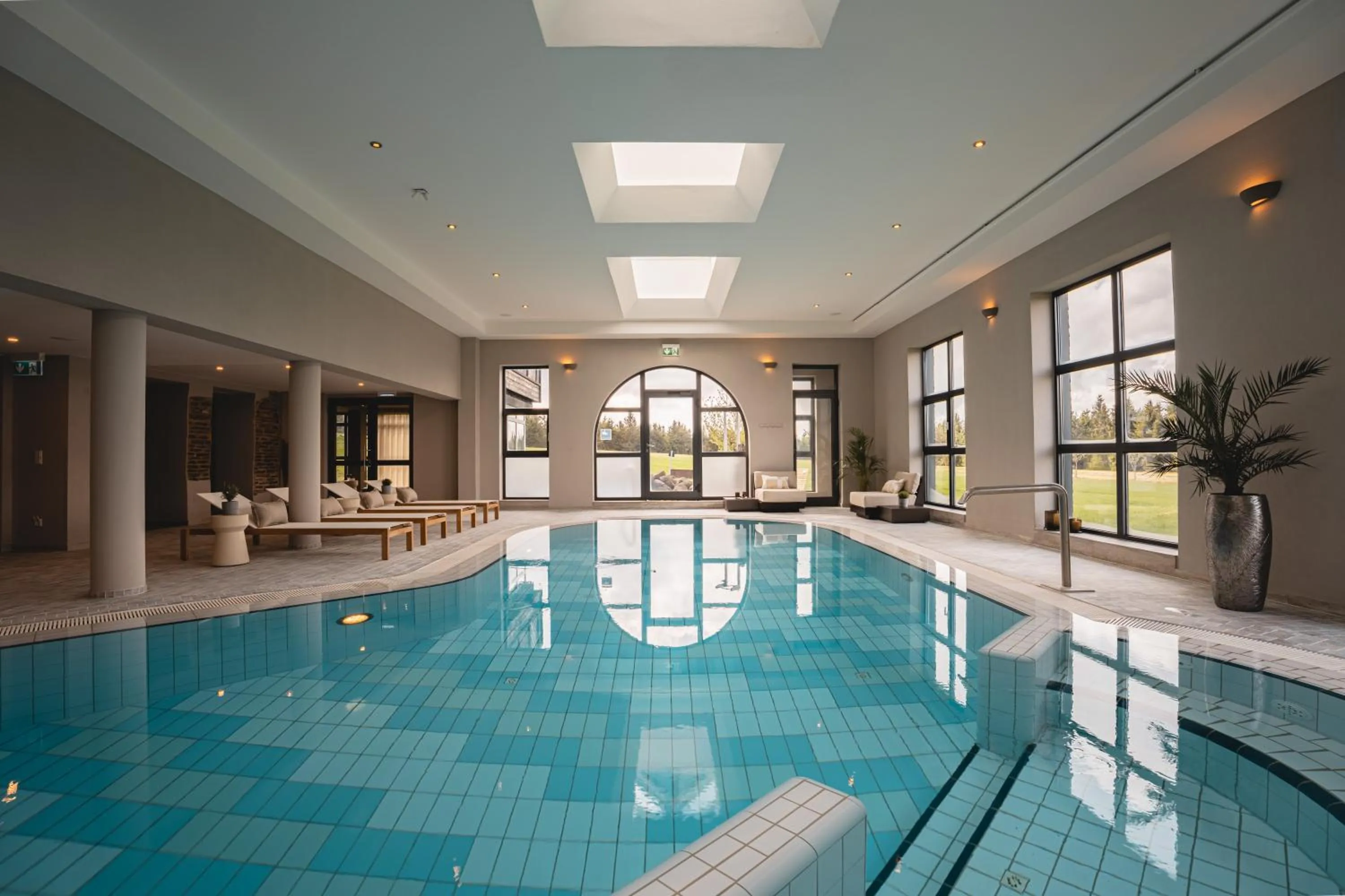 Spa and wellness centre/facilities in Naturhotel Sachsenbaude Oberwiesenthal - Indoor-Pool & Outdoor-Whirlpool