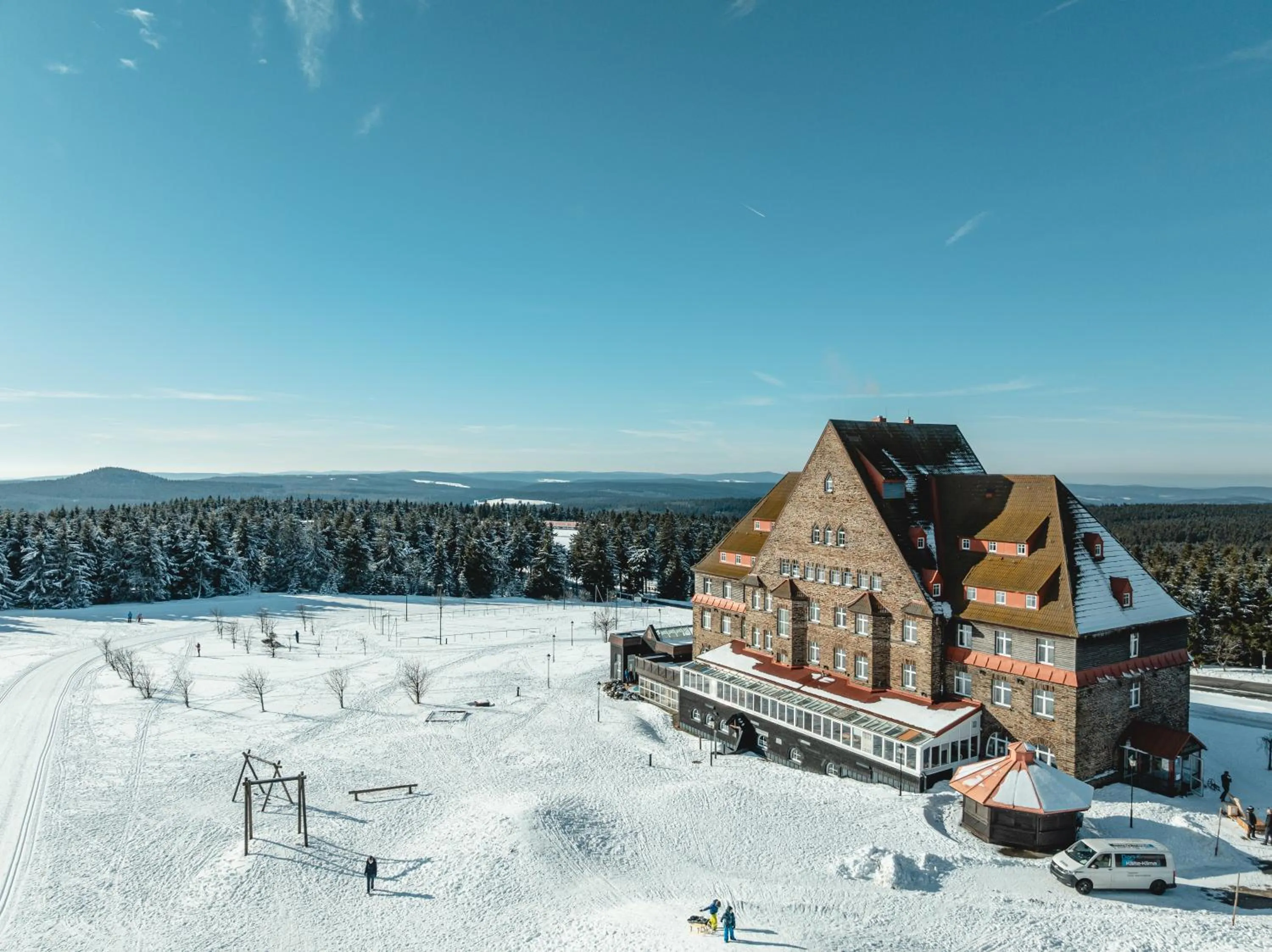 Property building in Naturhotel Sachsenbaude Oberwiesenthal - Indoor-Pool & Outdoor-Whirlpool