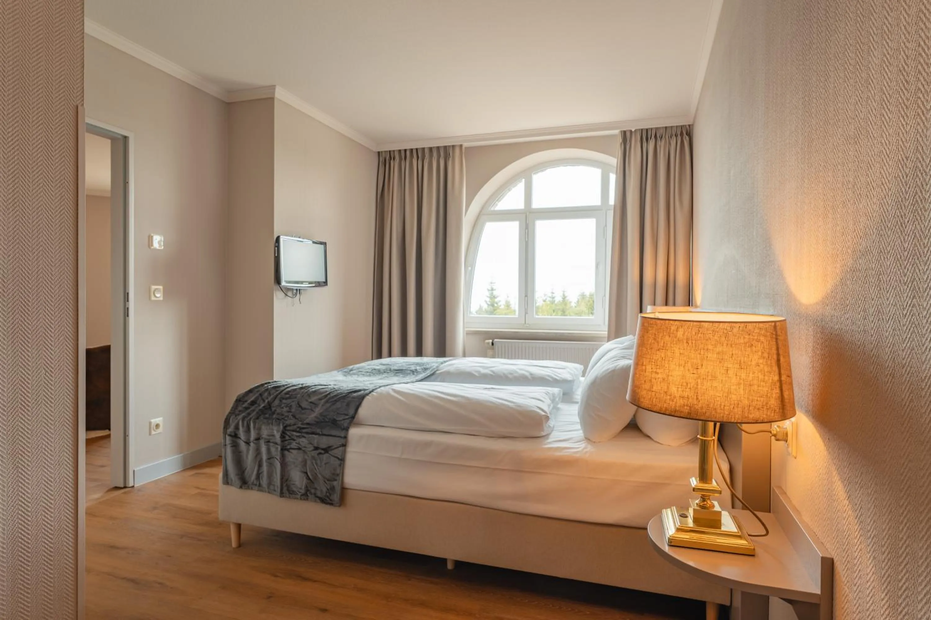 Bedroom, Bed in Naturhotel Sachsenbaude Oberwiesenthal - Indoor-Pool & Outdoor-Whirlpool