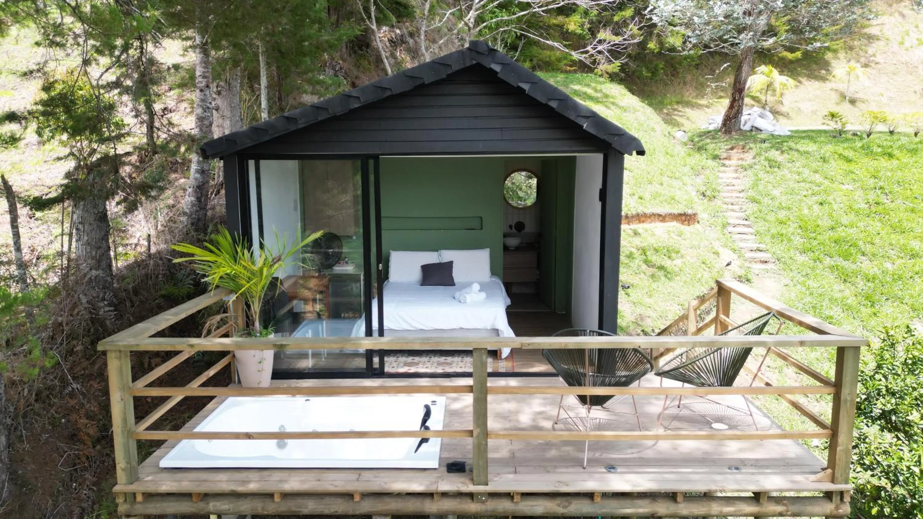 Property building in Soy Local Guatape Campestre