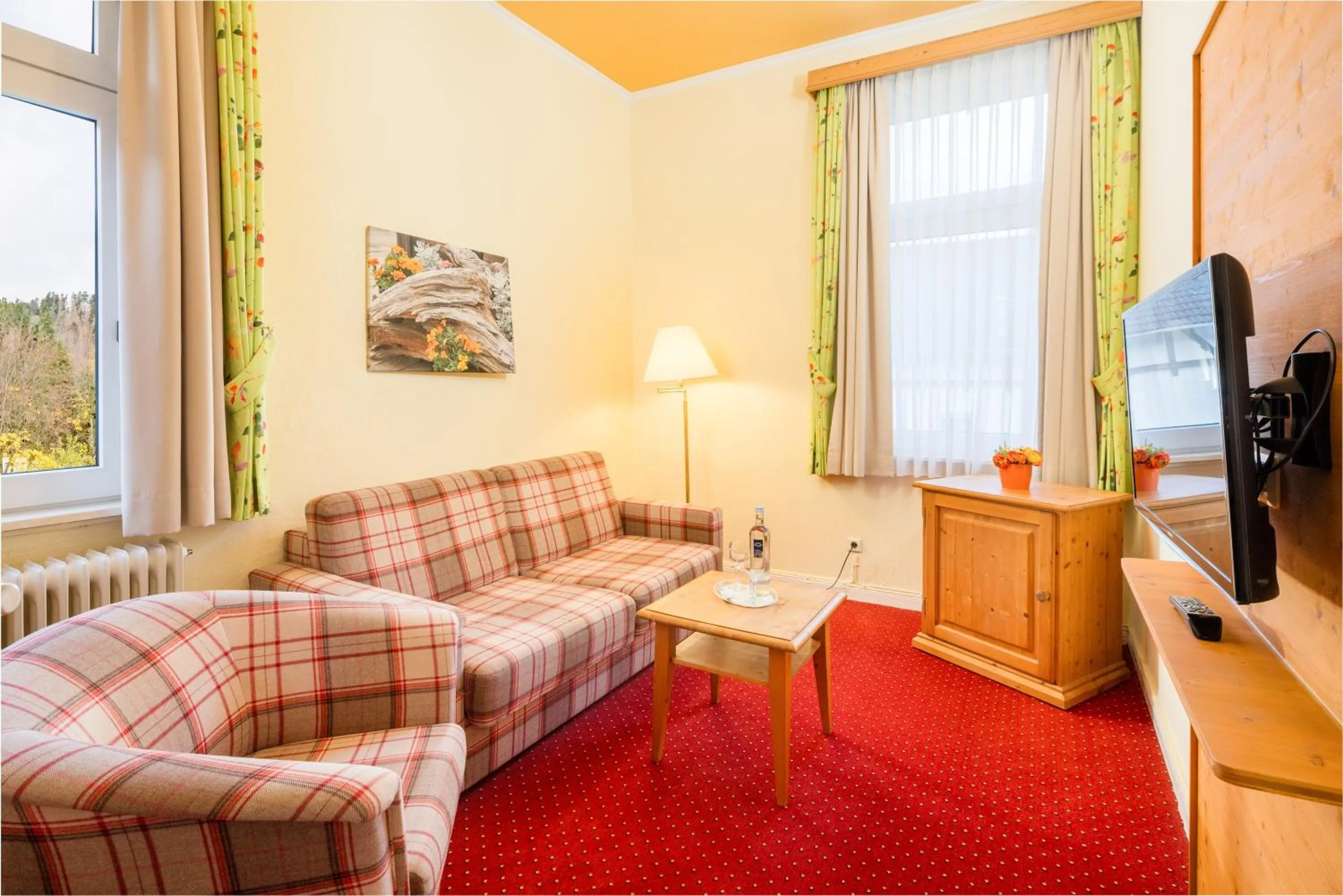 Photo of the whole room in Solehotel Winterberg