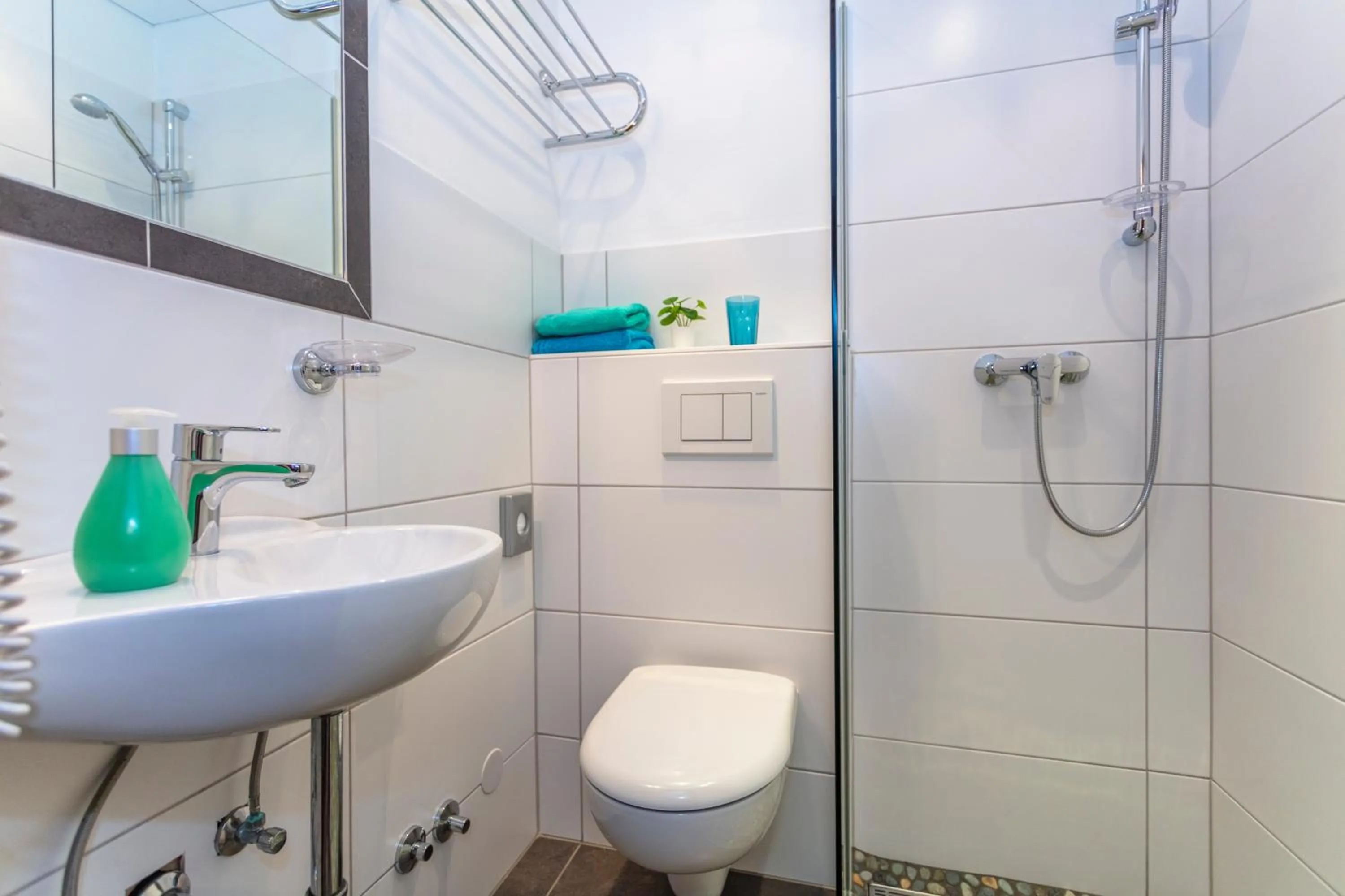 Bathroom in Pension Pinzgauer Hof