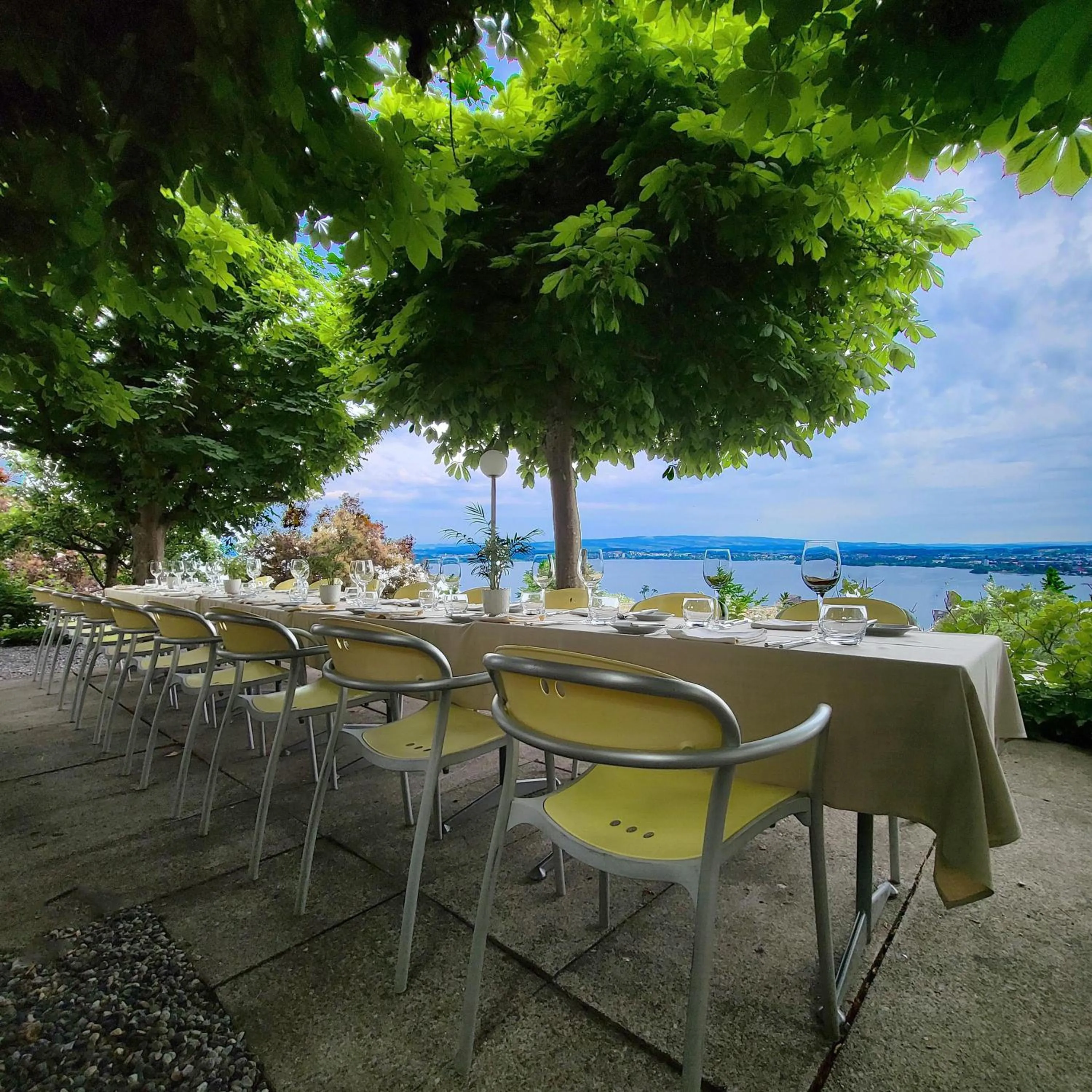 Restaurant/places to eat in Guggital Hotel Restaurant