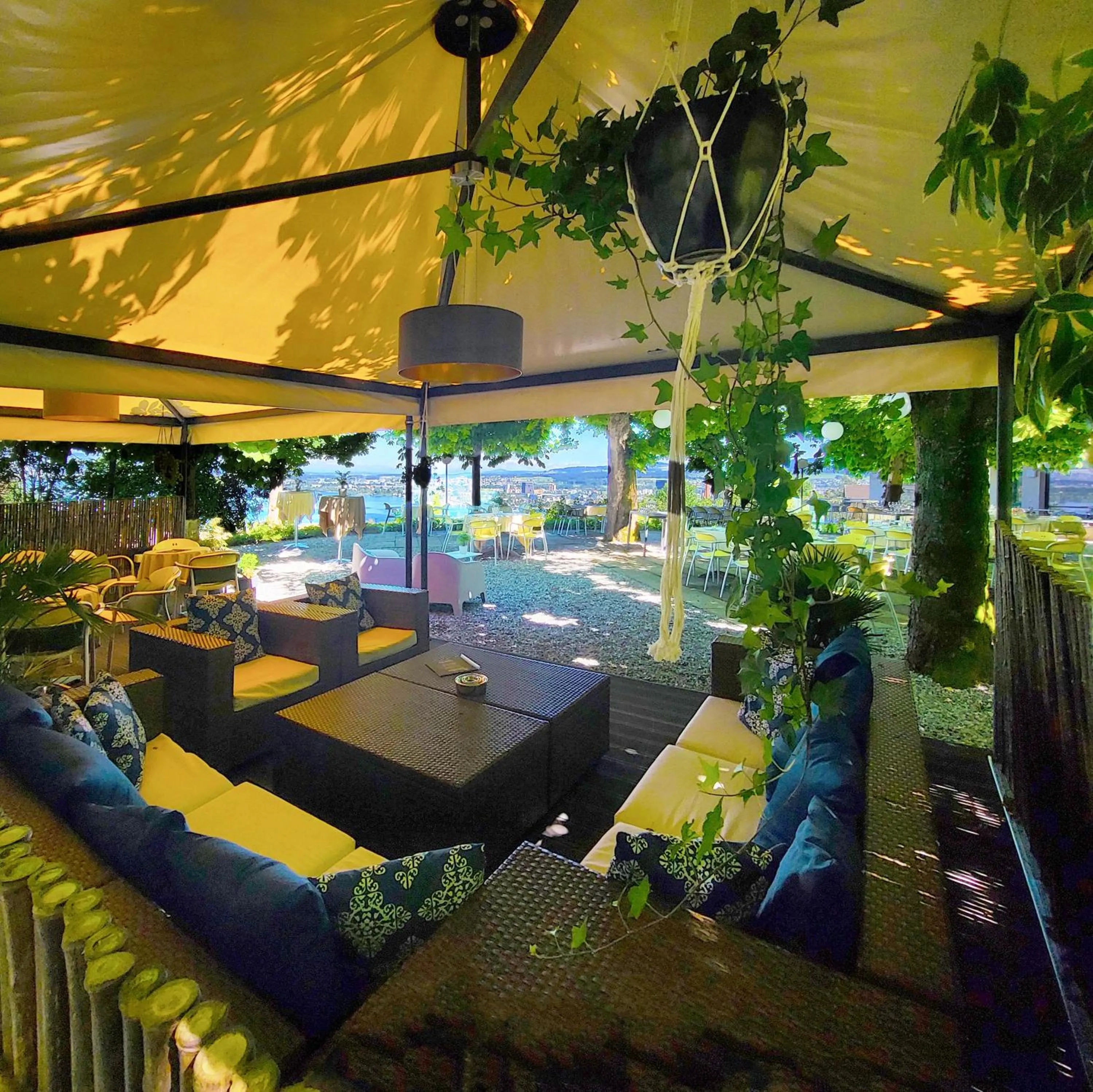 Restaurant/places to eat in Guggital Hotel Restaurant