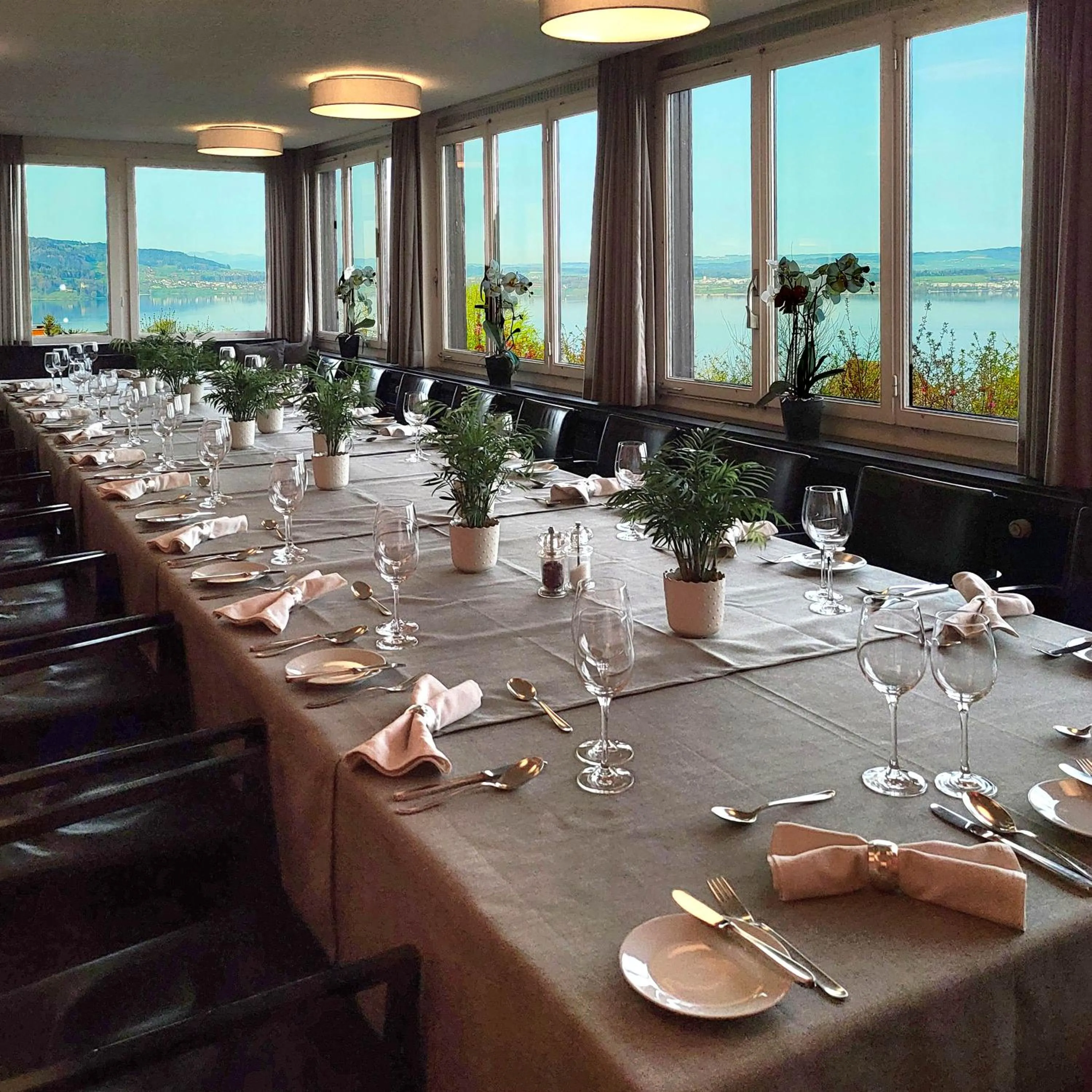 Restaurant/places to eat in Guggital Hotel Restaurant