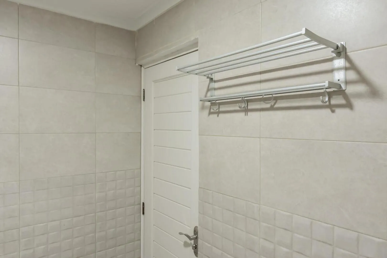 Bathroom in RedDoorz Plus near Lembang Park & Zoo