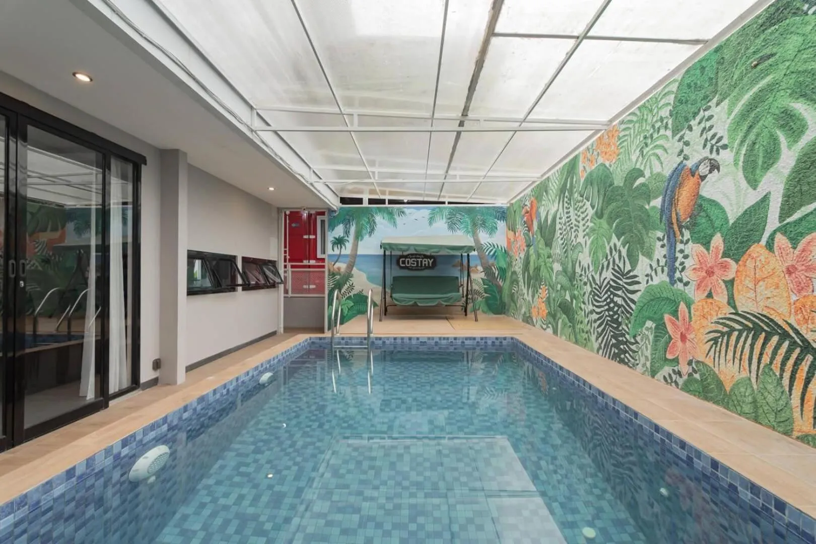 Swimming pool in RedDoorz Plus near Lembang Park & Zoo