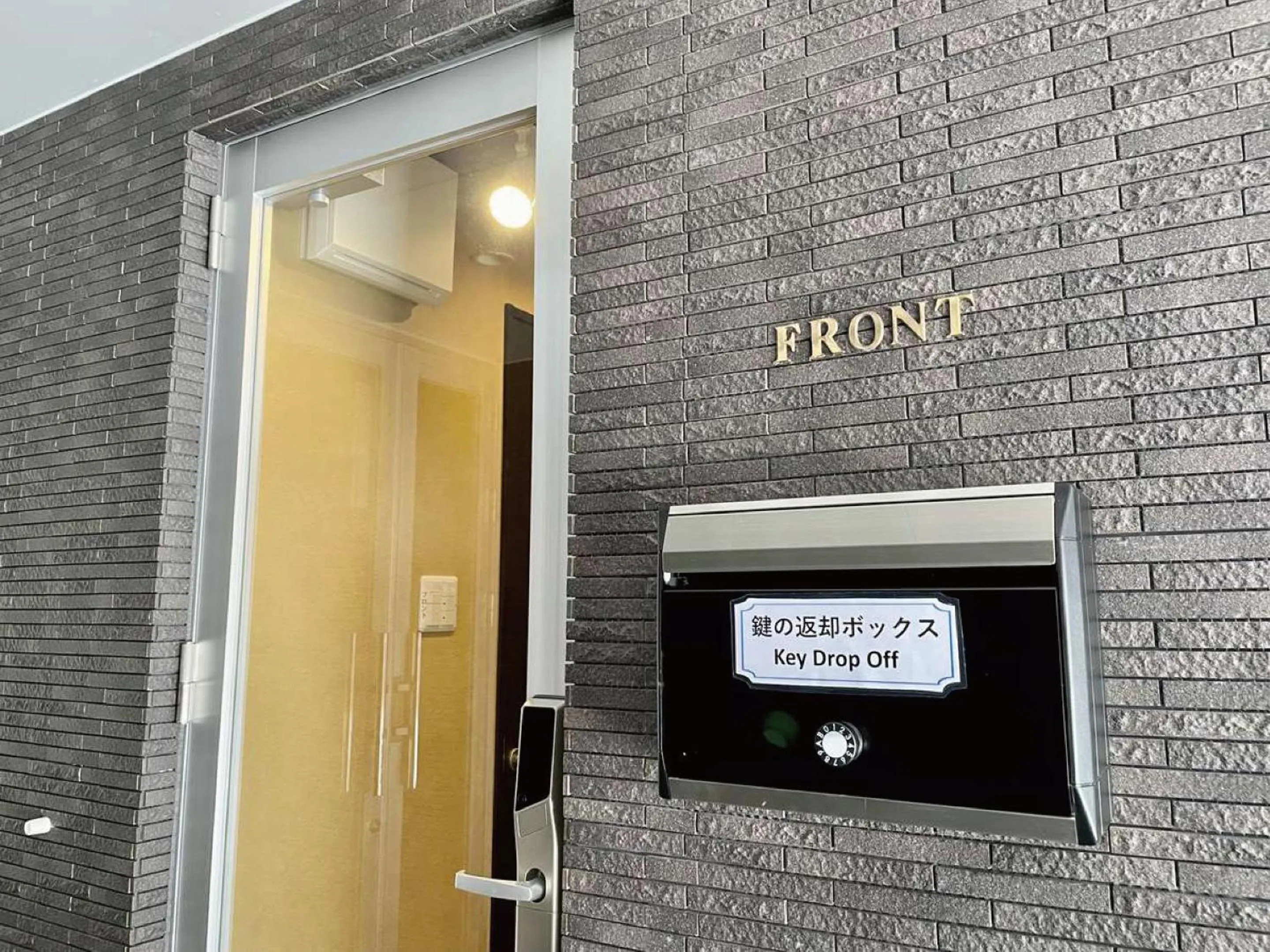 Property building in Infinity Hotel NahaKumoji -SEVEN Hotels and Resorts-