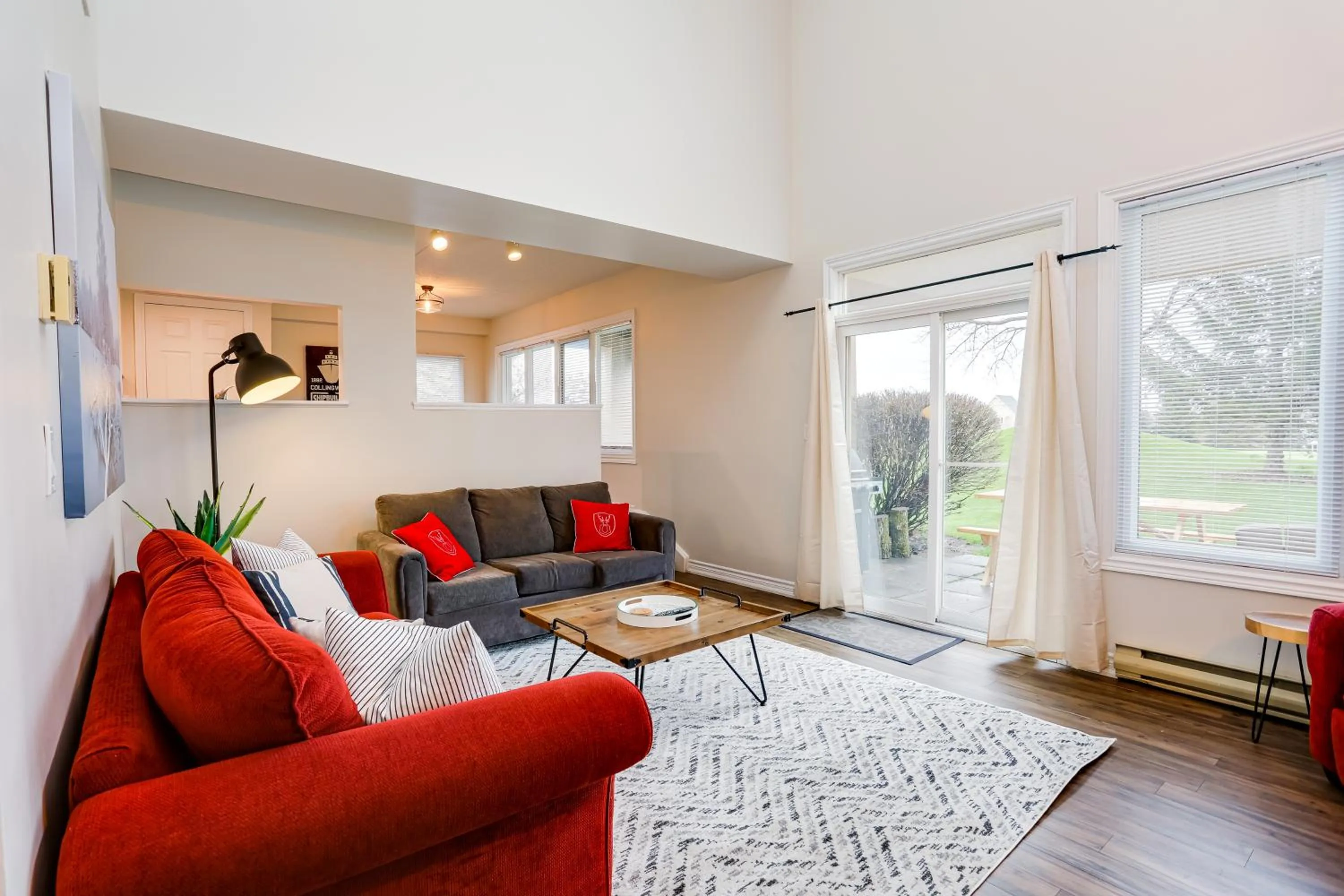 Wintergreen Retreat with Private Sauna & Patio 82291