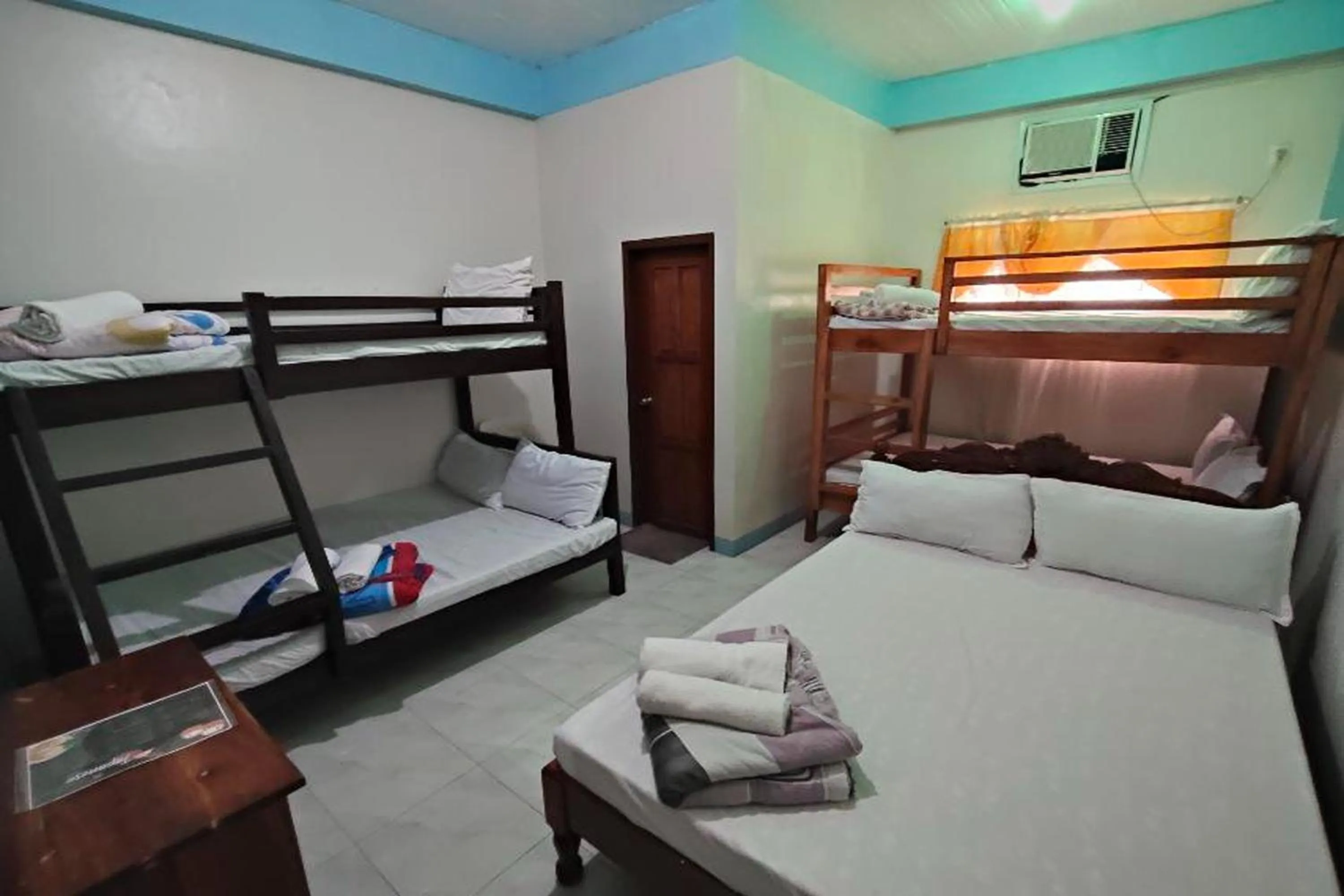 Bed in RBR Hotel and Restaurant near Hundred Islands