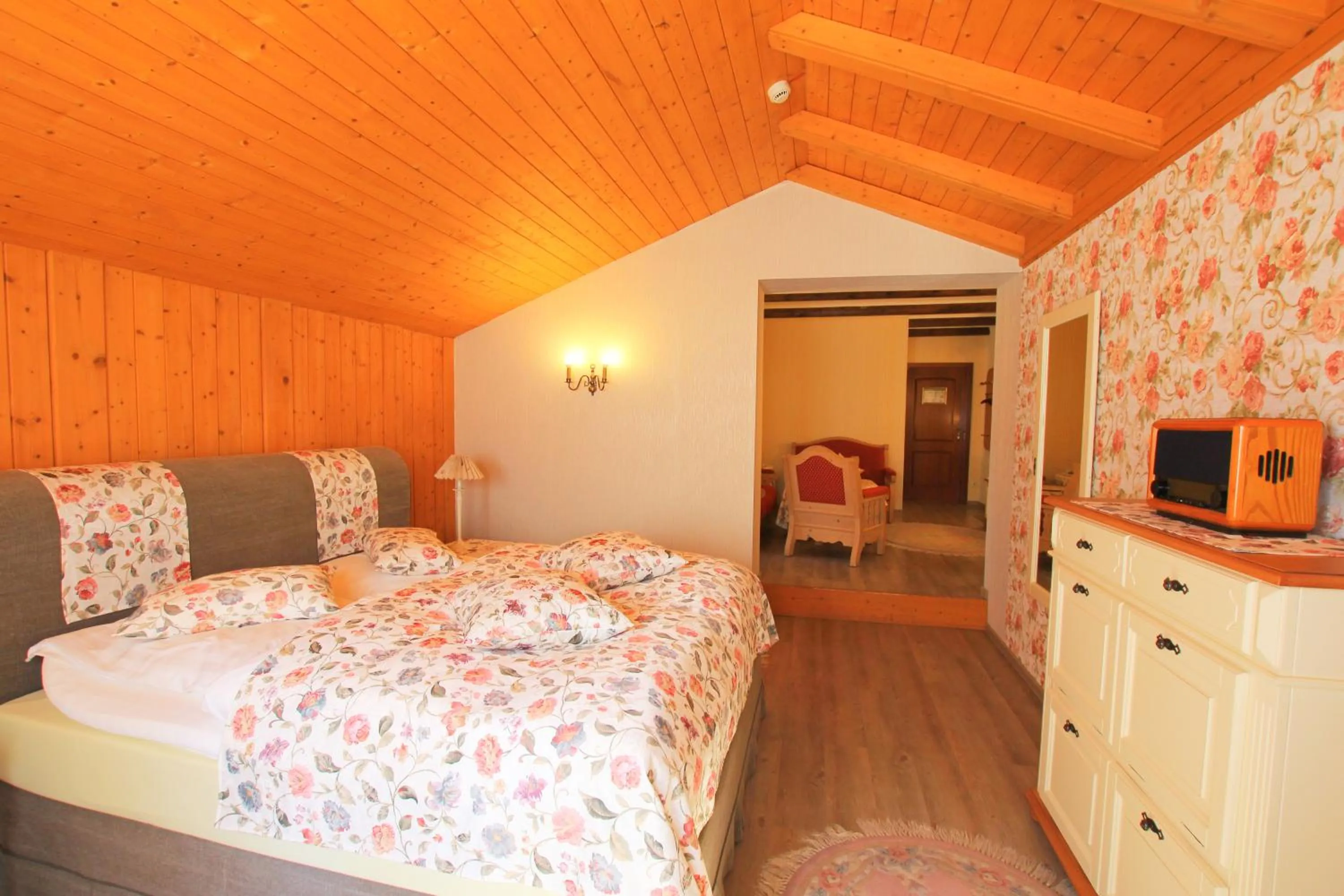 Photo of the whole room, Bed in Landhaus Hotel Romantik