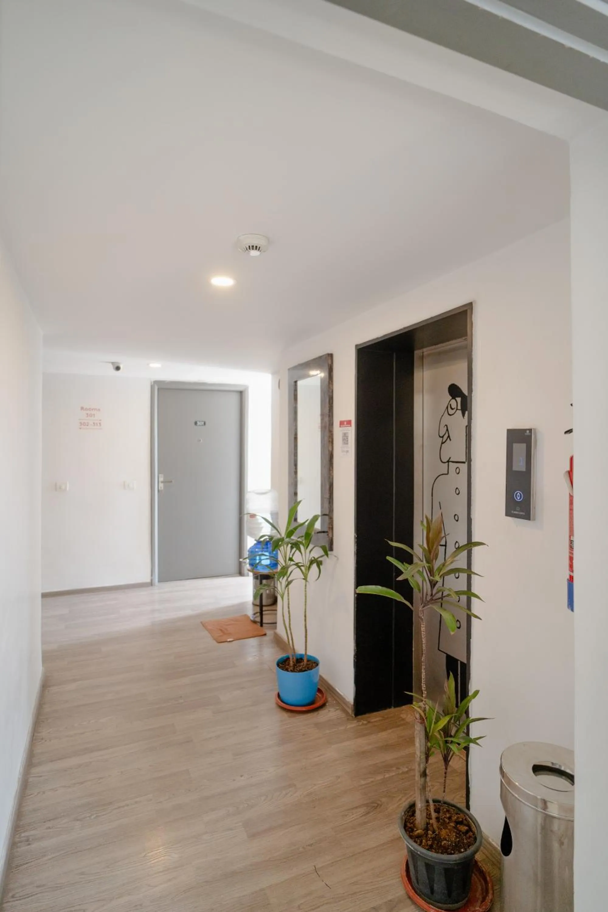 Hotel Asrani International