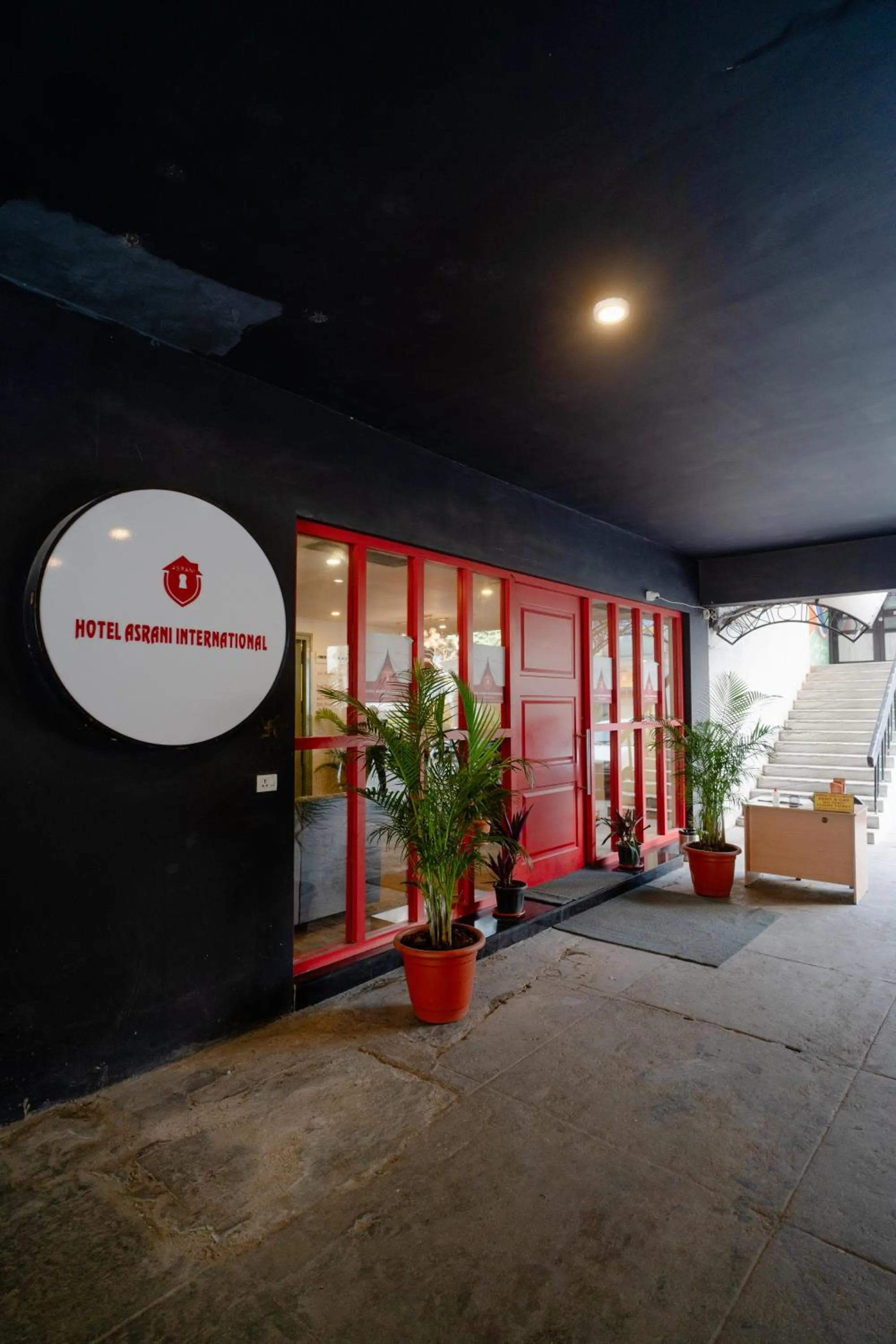 Hotel Asrani International