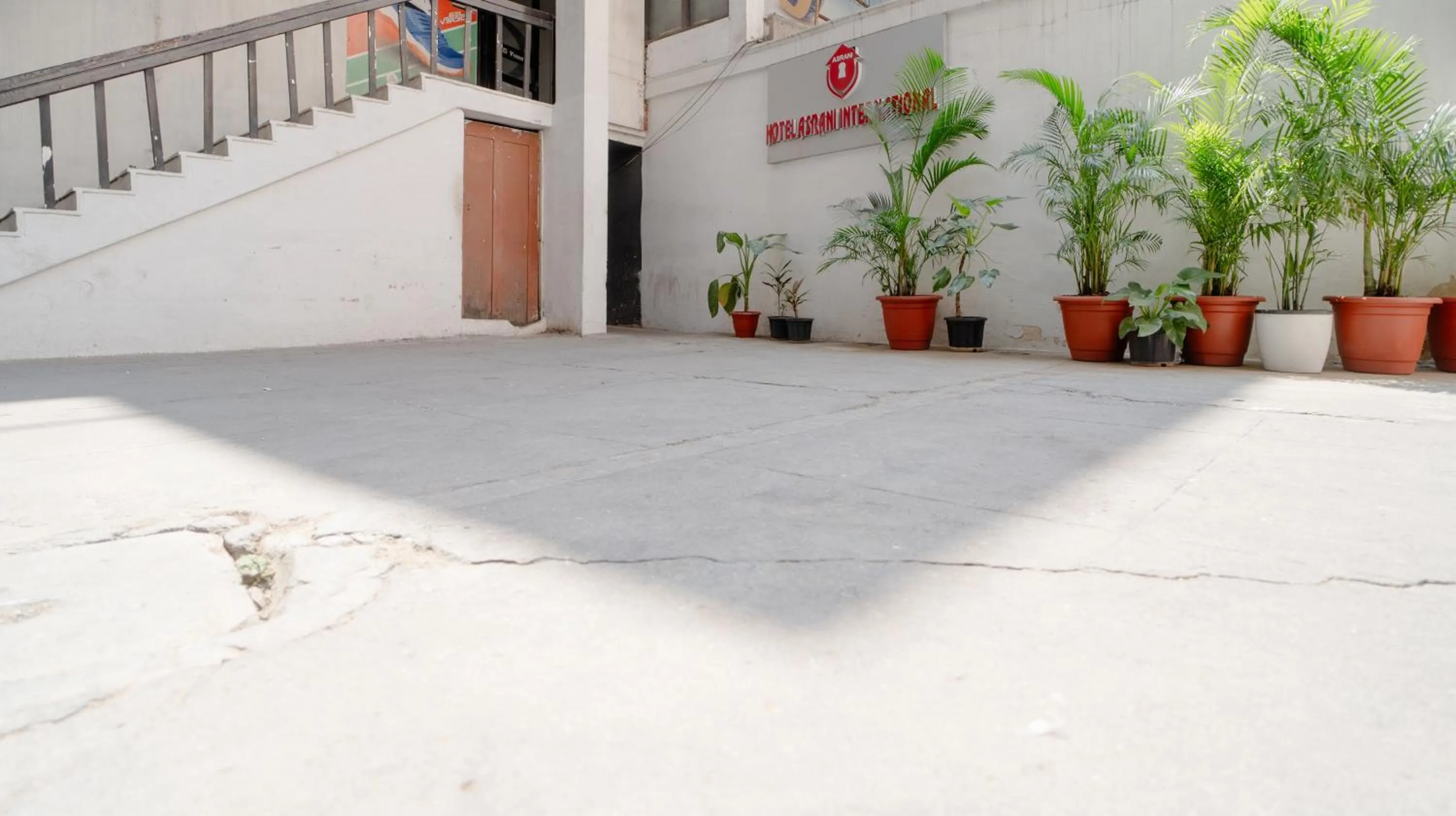 Parking in Hotel Asrani International