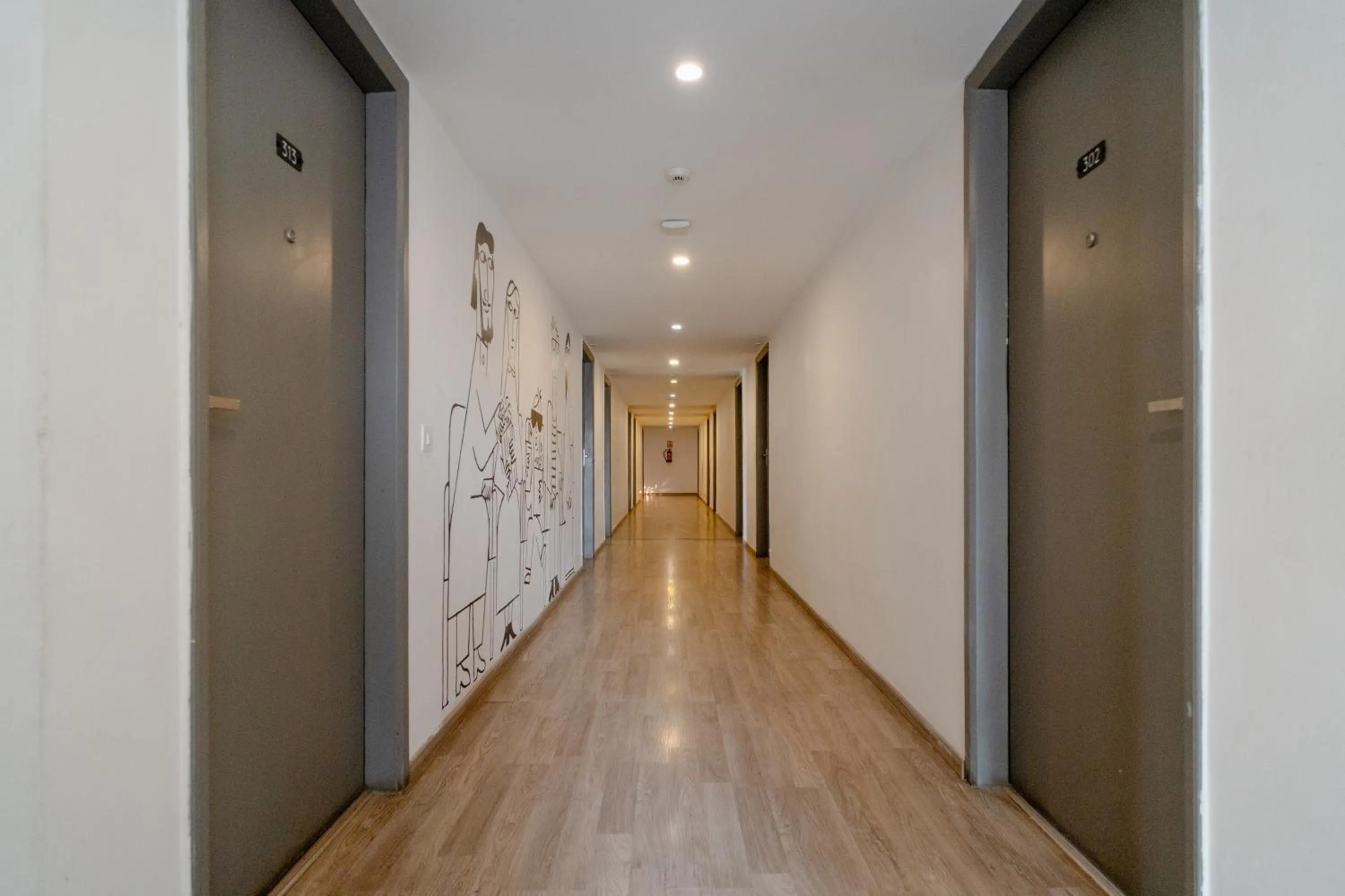 Hotel Asrani International