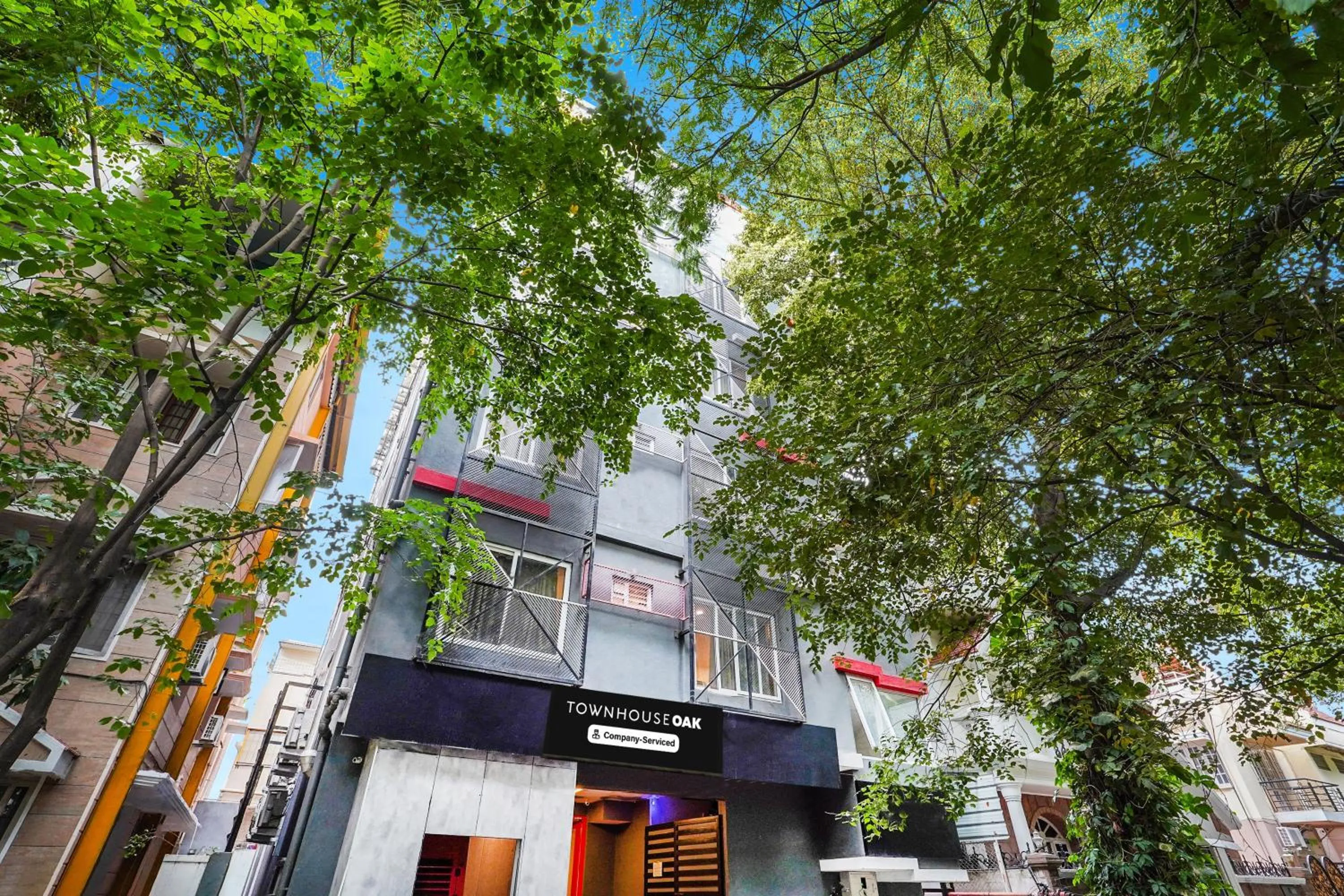 Facade/entrance in Super Townhouse Oak Indiranagar