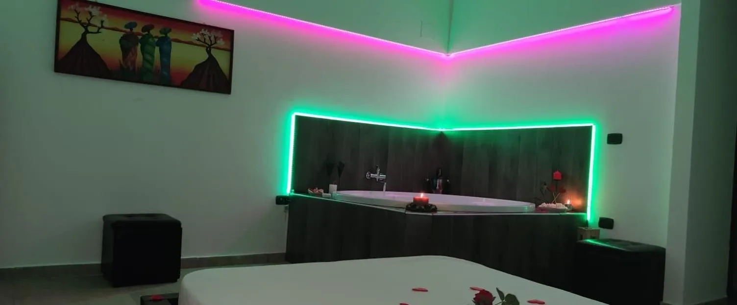 Bed in B&B L'Altro Anfiteatro Camera suite