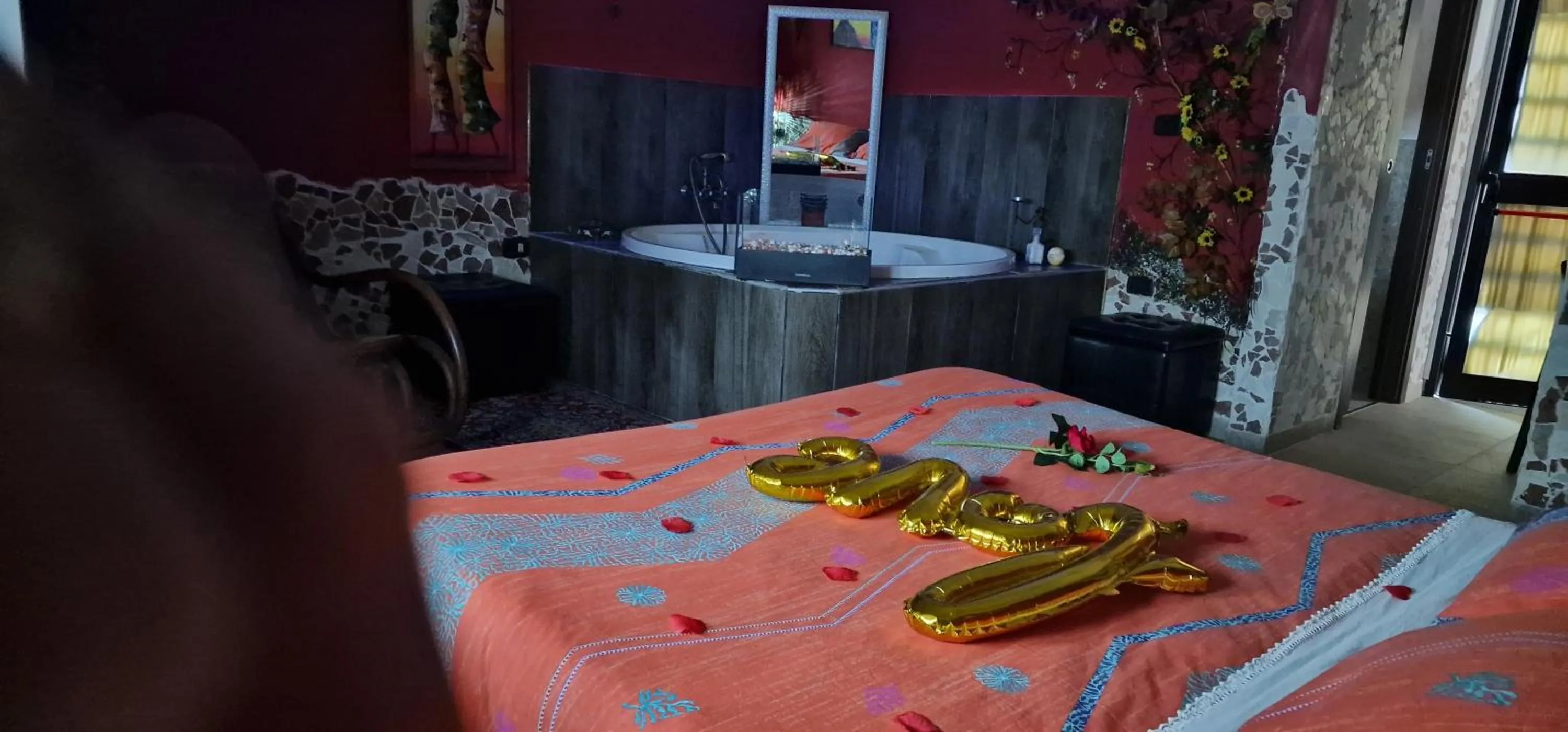 Bed in B&B L'Altro Anfiteatro Camera suite