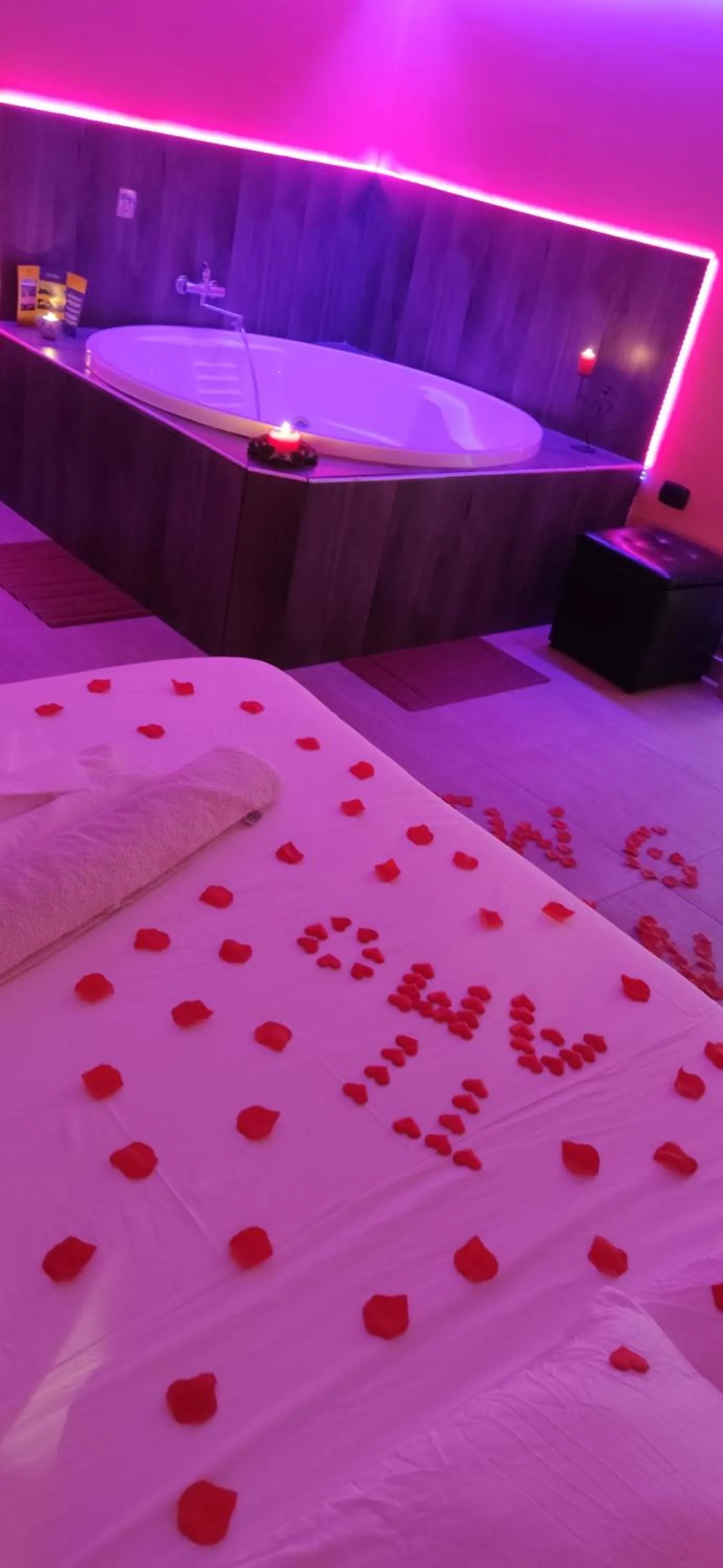 Bed in B&B L'Altro Anfiteatro Camera suite