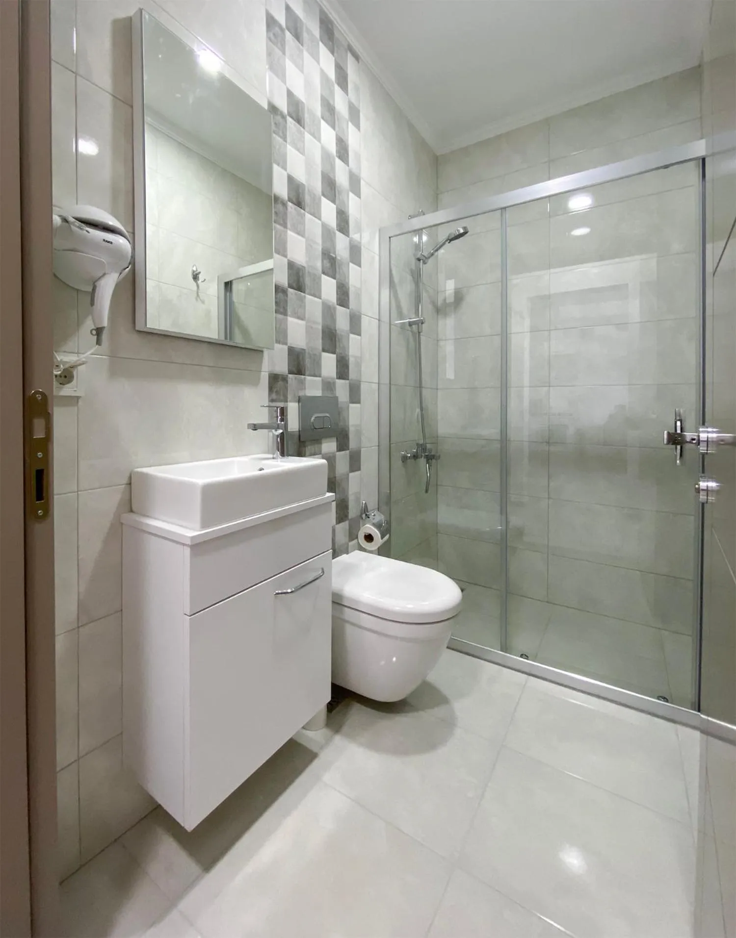 Bathroom in Azize Palas Apart Otel