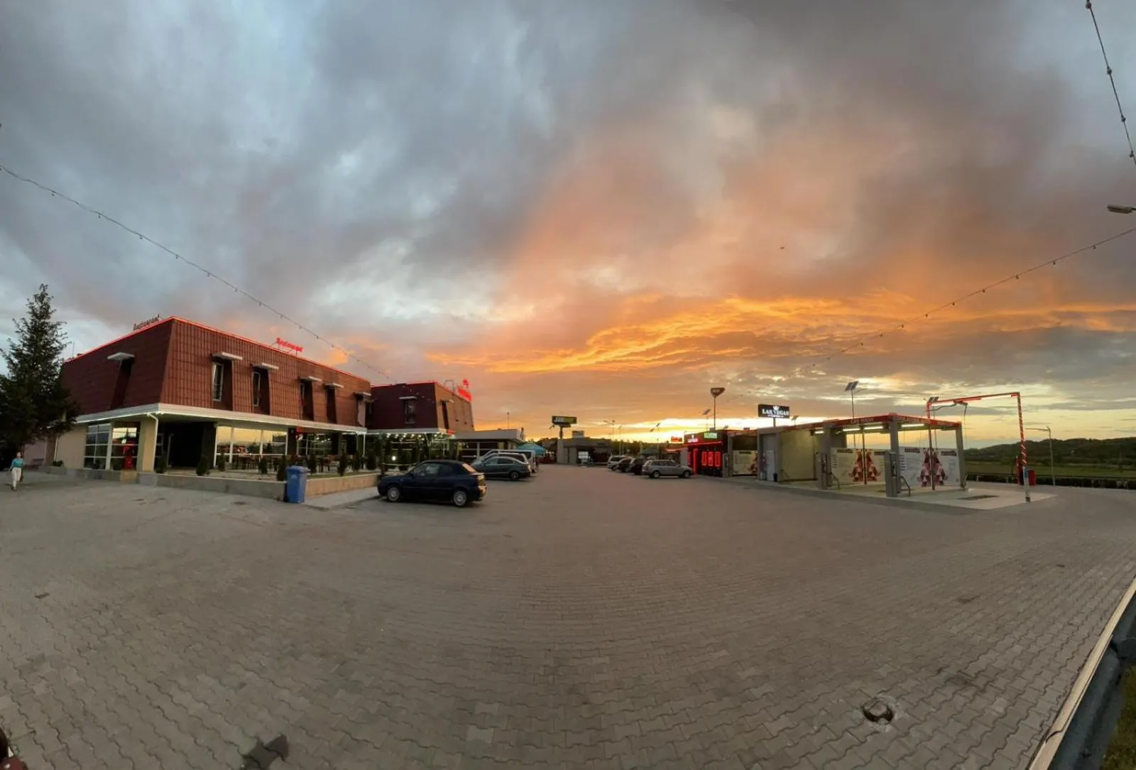 Property building in Hotel Veștem