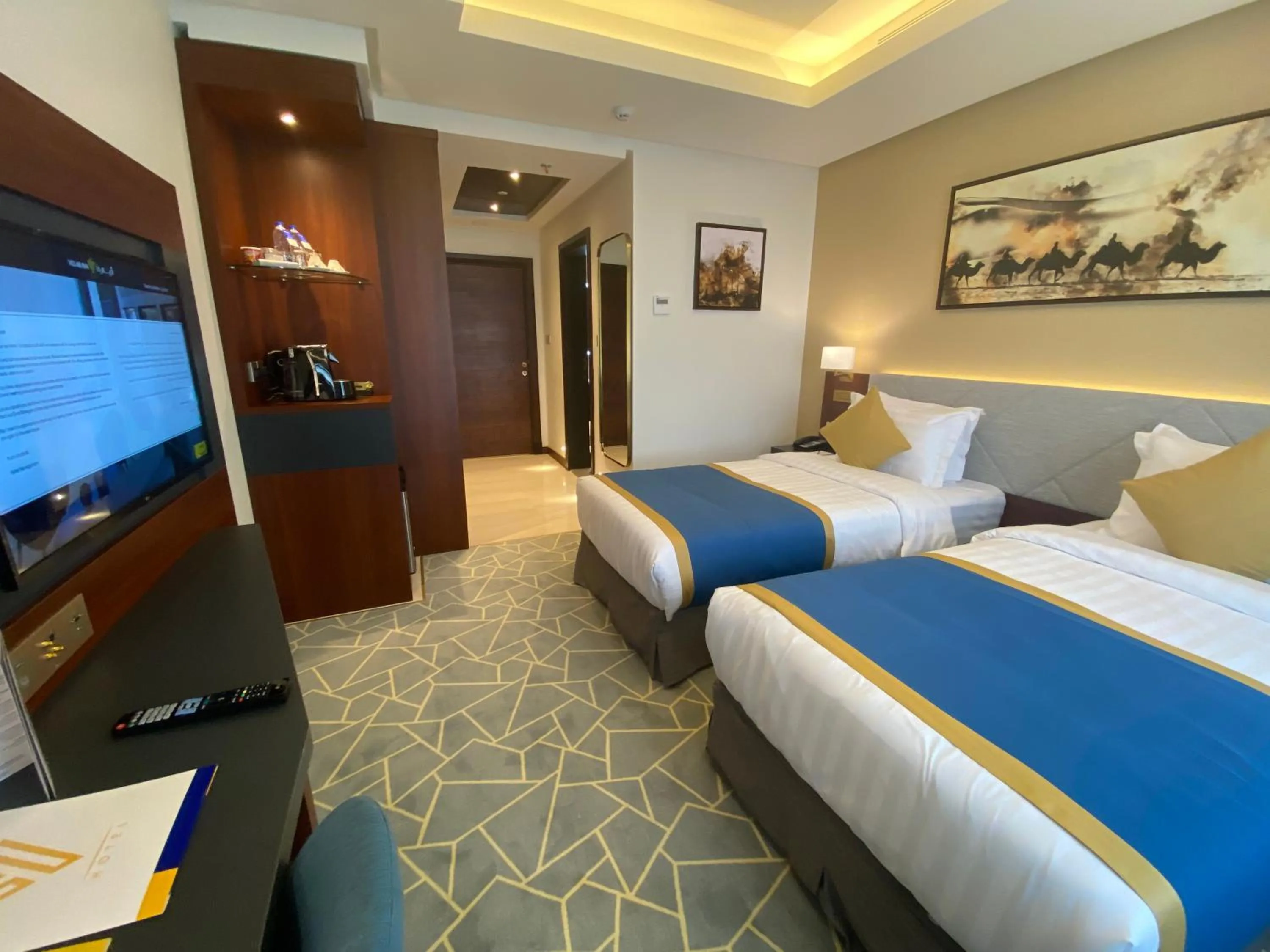 Photo of the whole room, Bed in Velar Inn Hotel