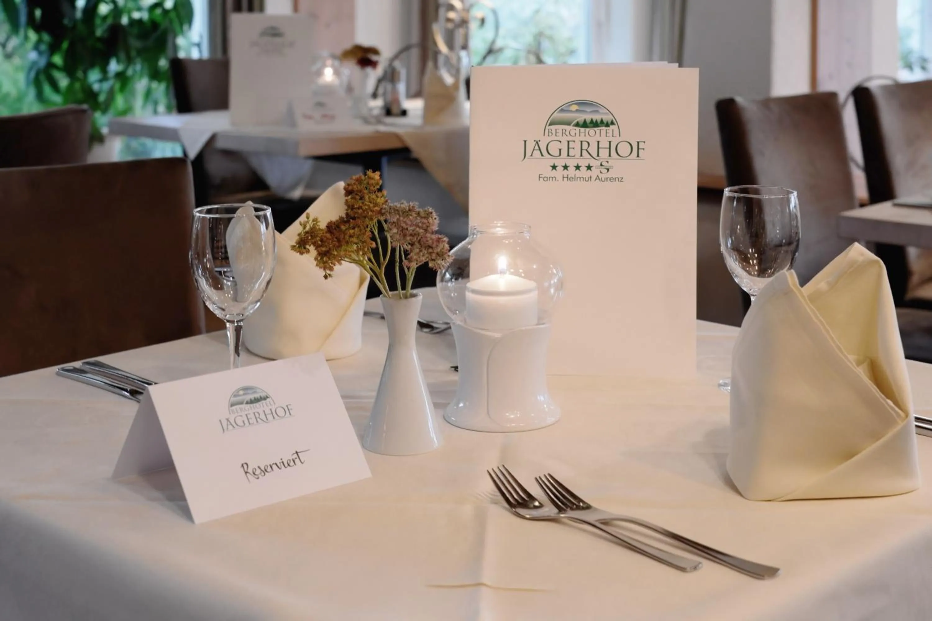 Restaurant/places to eat in Berghotel Jägerhof ****S