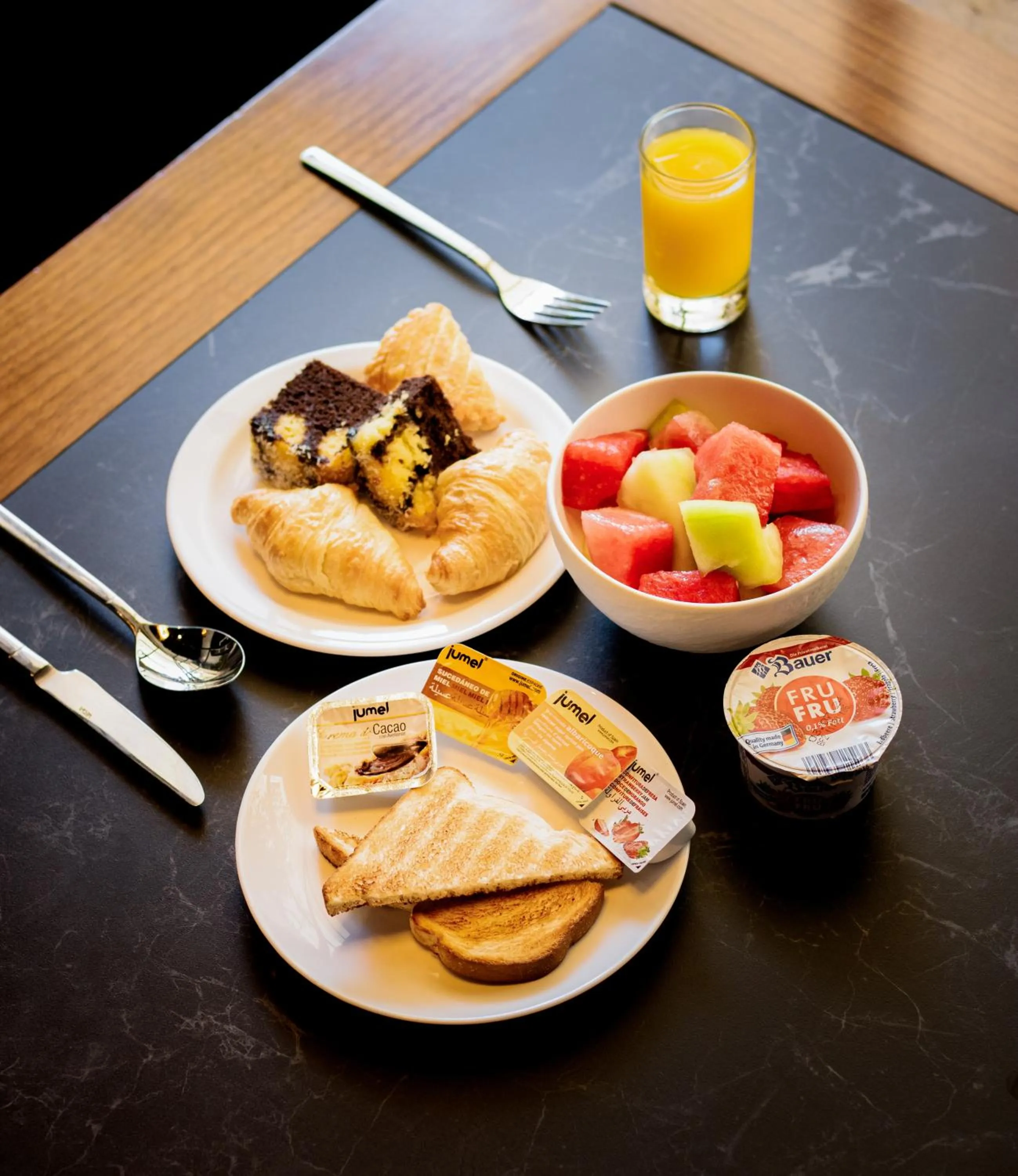 Continental breakfast in Ta' Tereza In Manwel Dimech