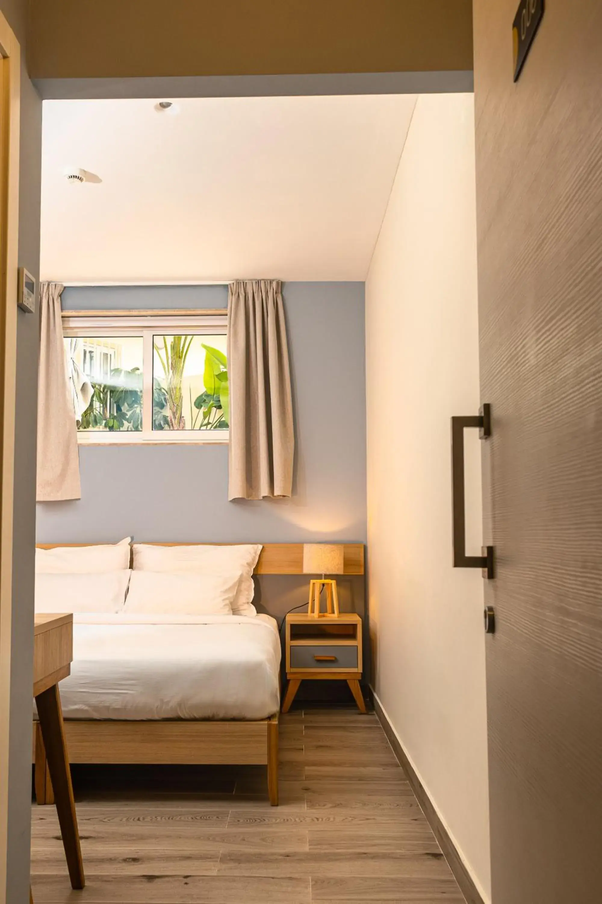 Budget Double or Twin Ground Floor - single occupancy - Annex in Ta' Tereza In Manwel Dimech Budget Double or Twin Ground Floor - single occupancy - Annex in Ta' Tereza In Manwel Dimech