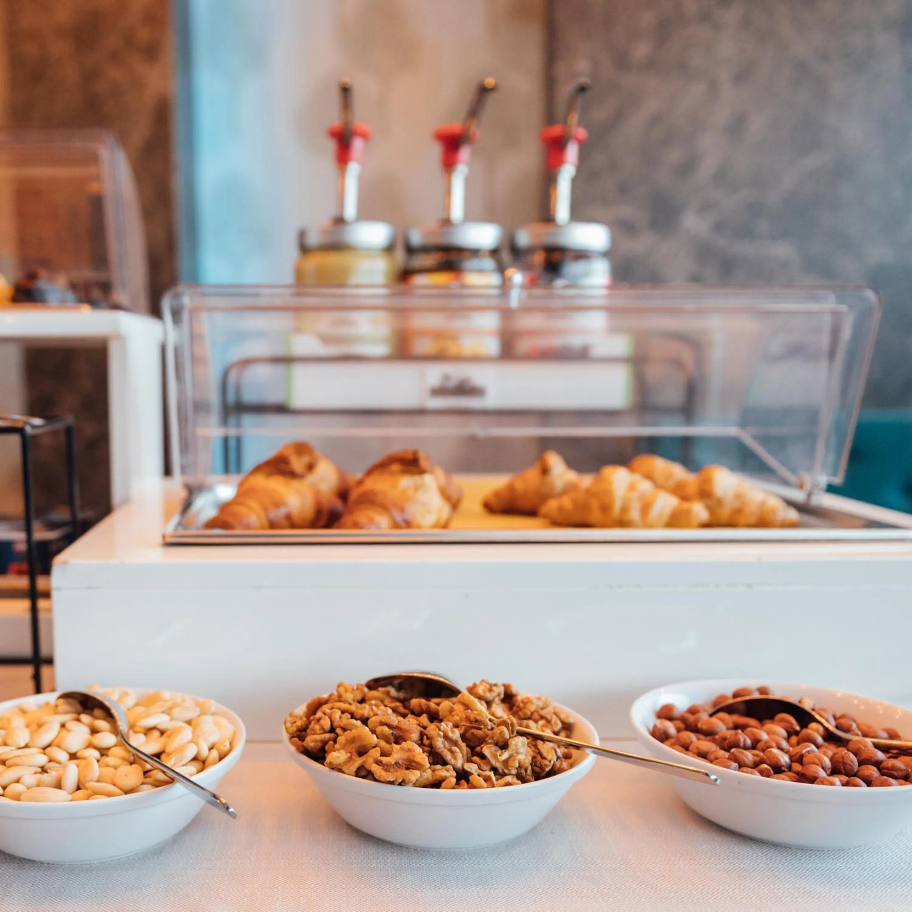 Food and drinks in Vytae Spa & Resort