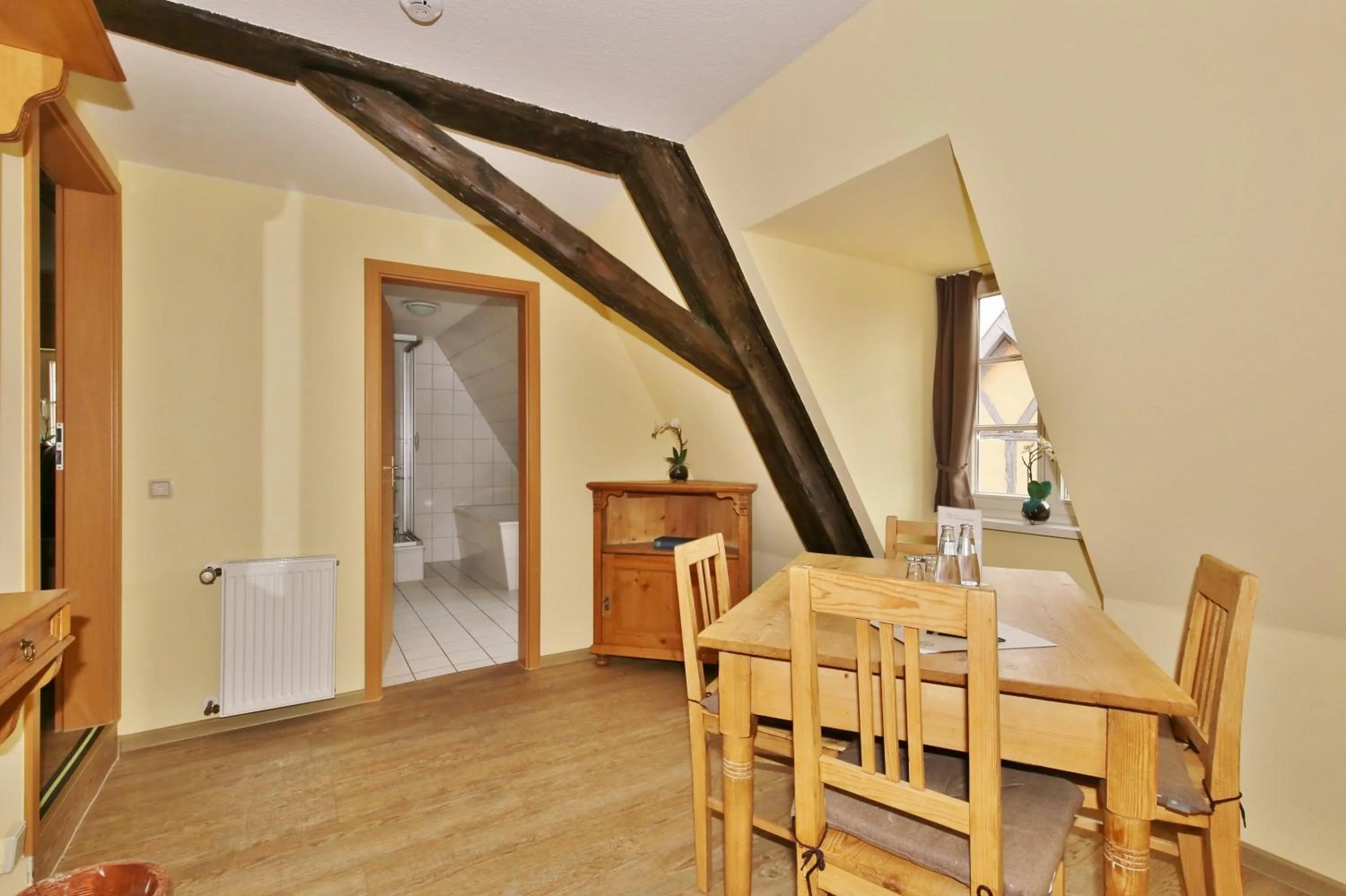 Dining area in Maria Aurora