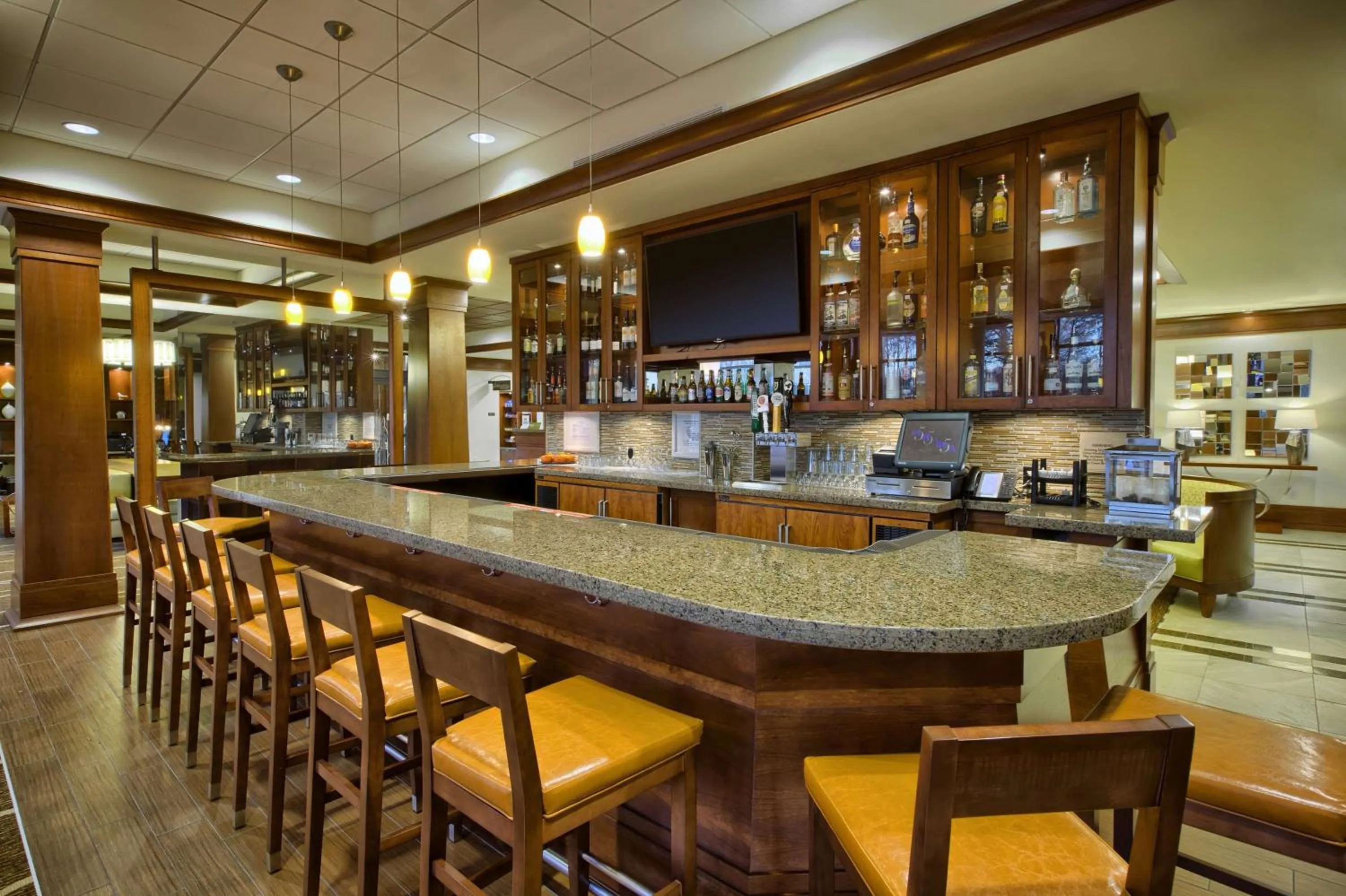 Lounge or bar in Hilton Garden Inn Durham-University Medical Center
