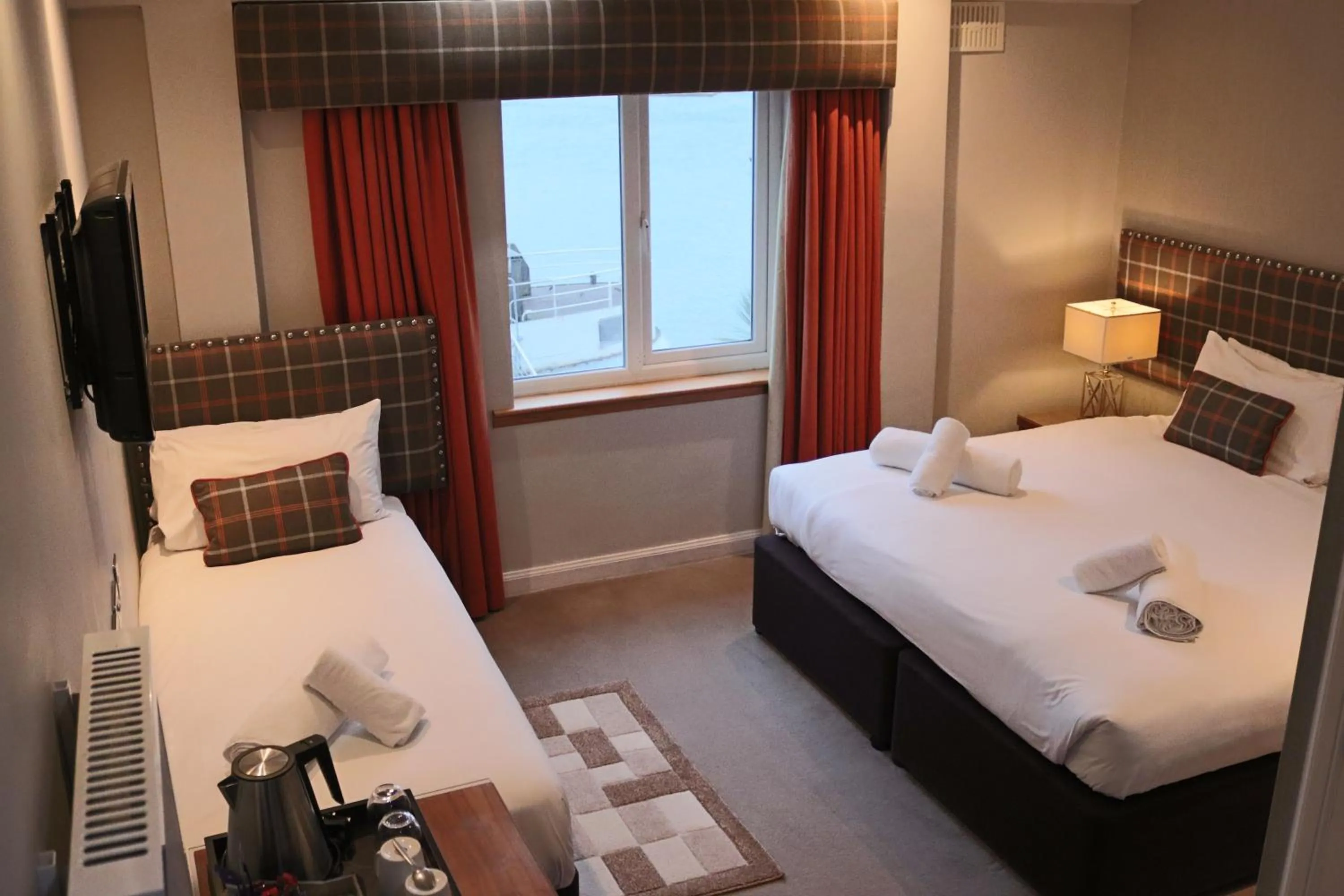 Bed in Anchor Hotel and Seabed Restaurant