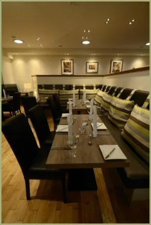 Restaurant/places to eat in Anchor Hotel and Seabed Restaurant