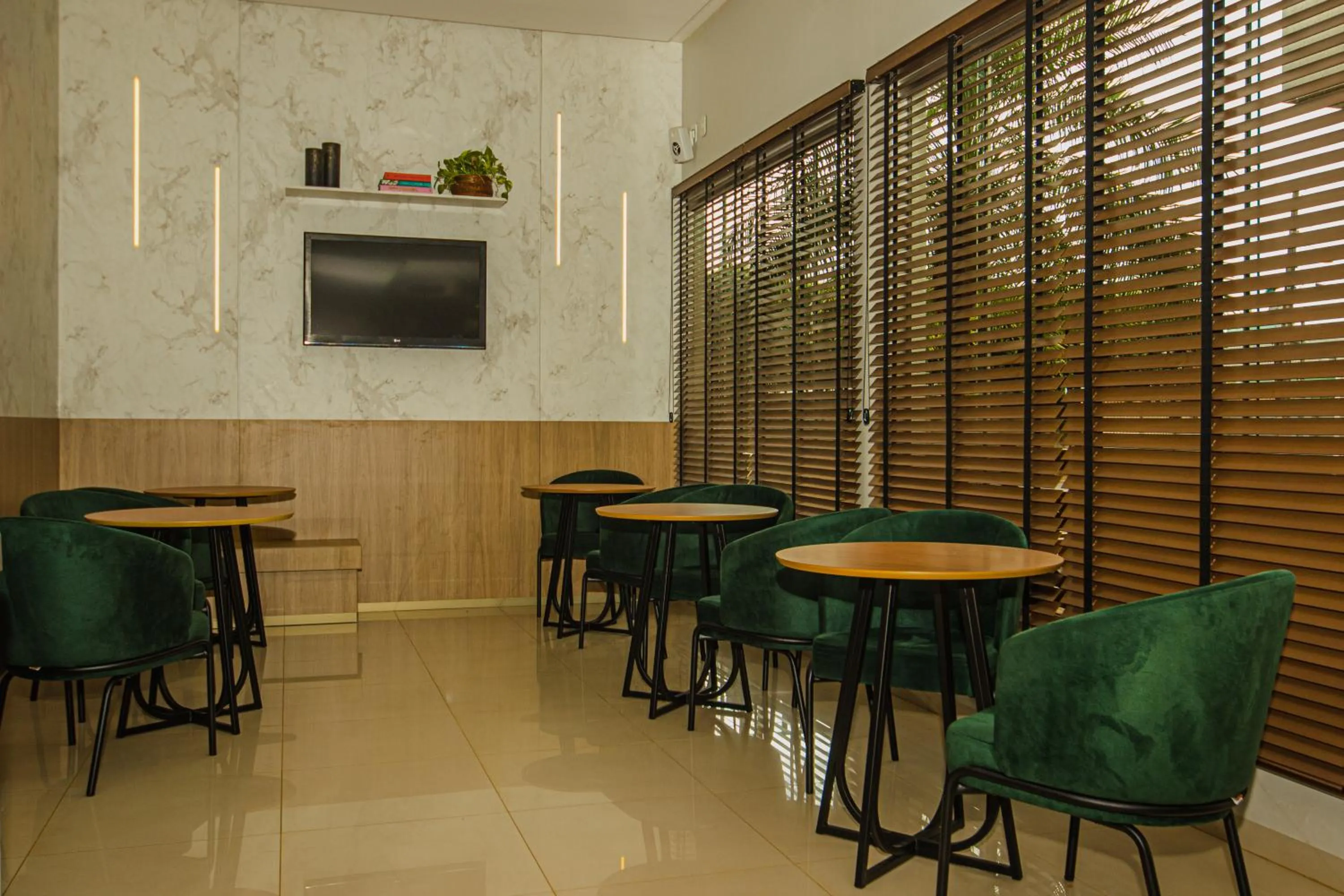 Seating area in Hotel Mandino