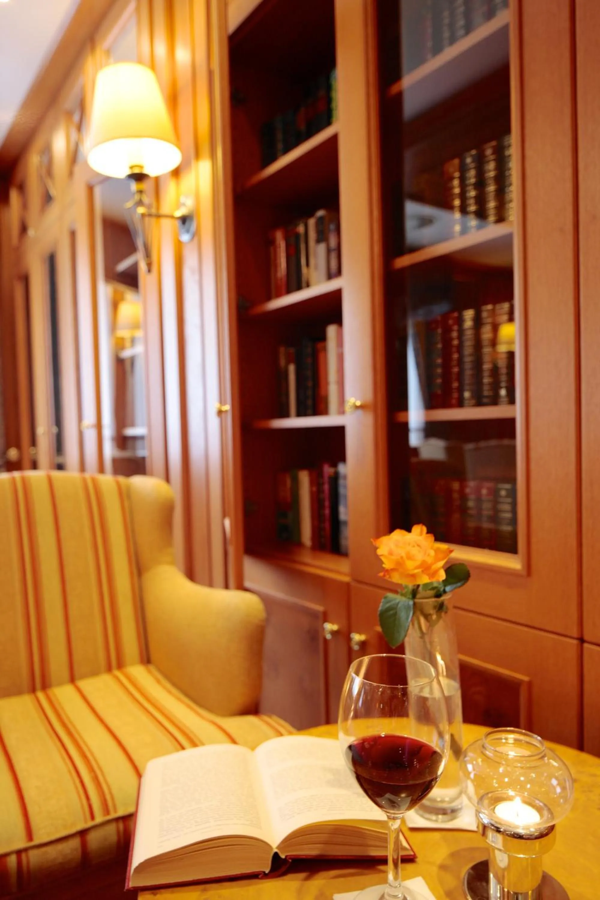 Library in Ringhotel Fährhaus