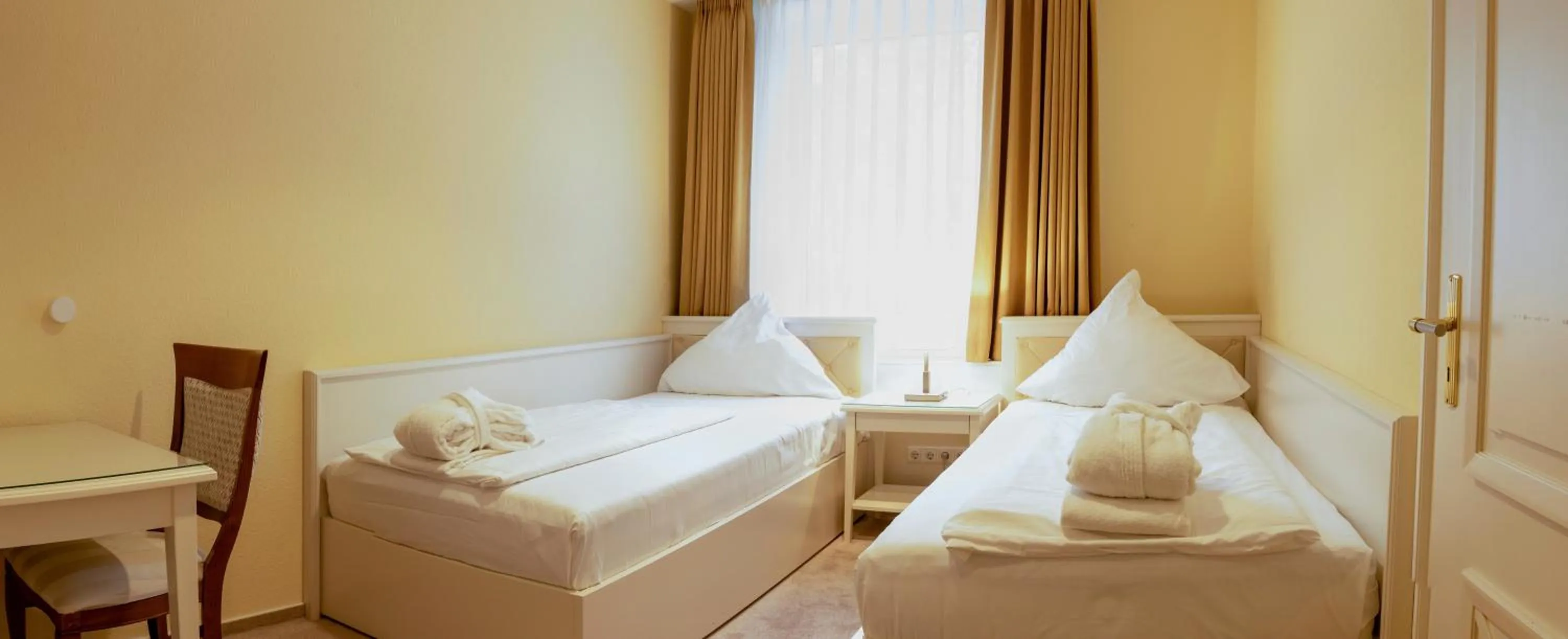 Bed in Ringhotel Fährhaus