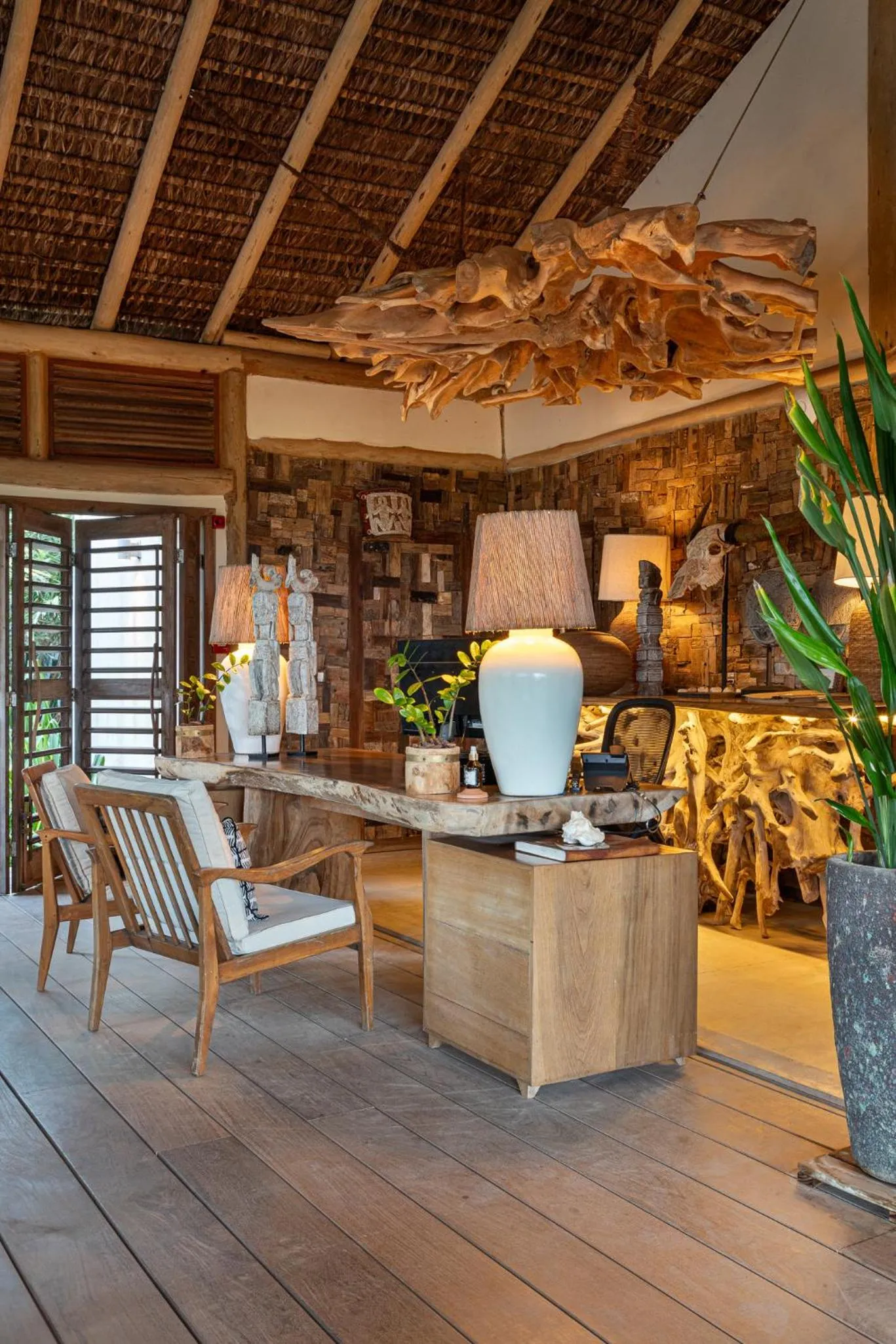 Lobby or reception in Filha Da Lua Ecolodge