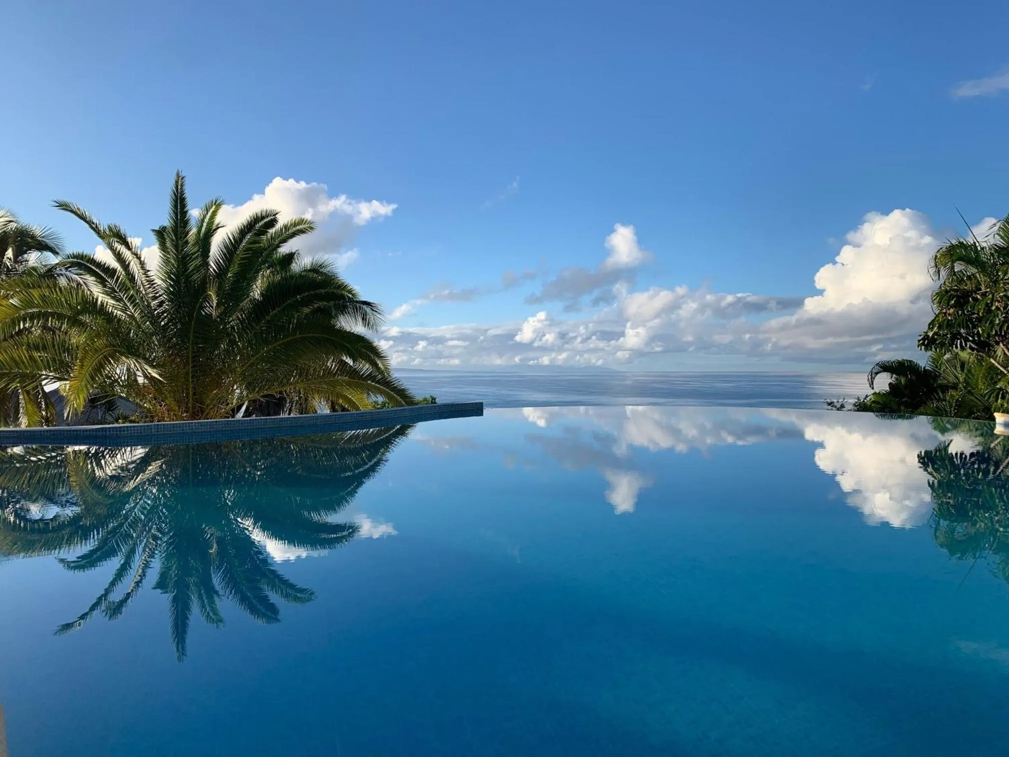 Swimming pool in Hôtel Amaudo