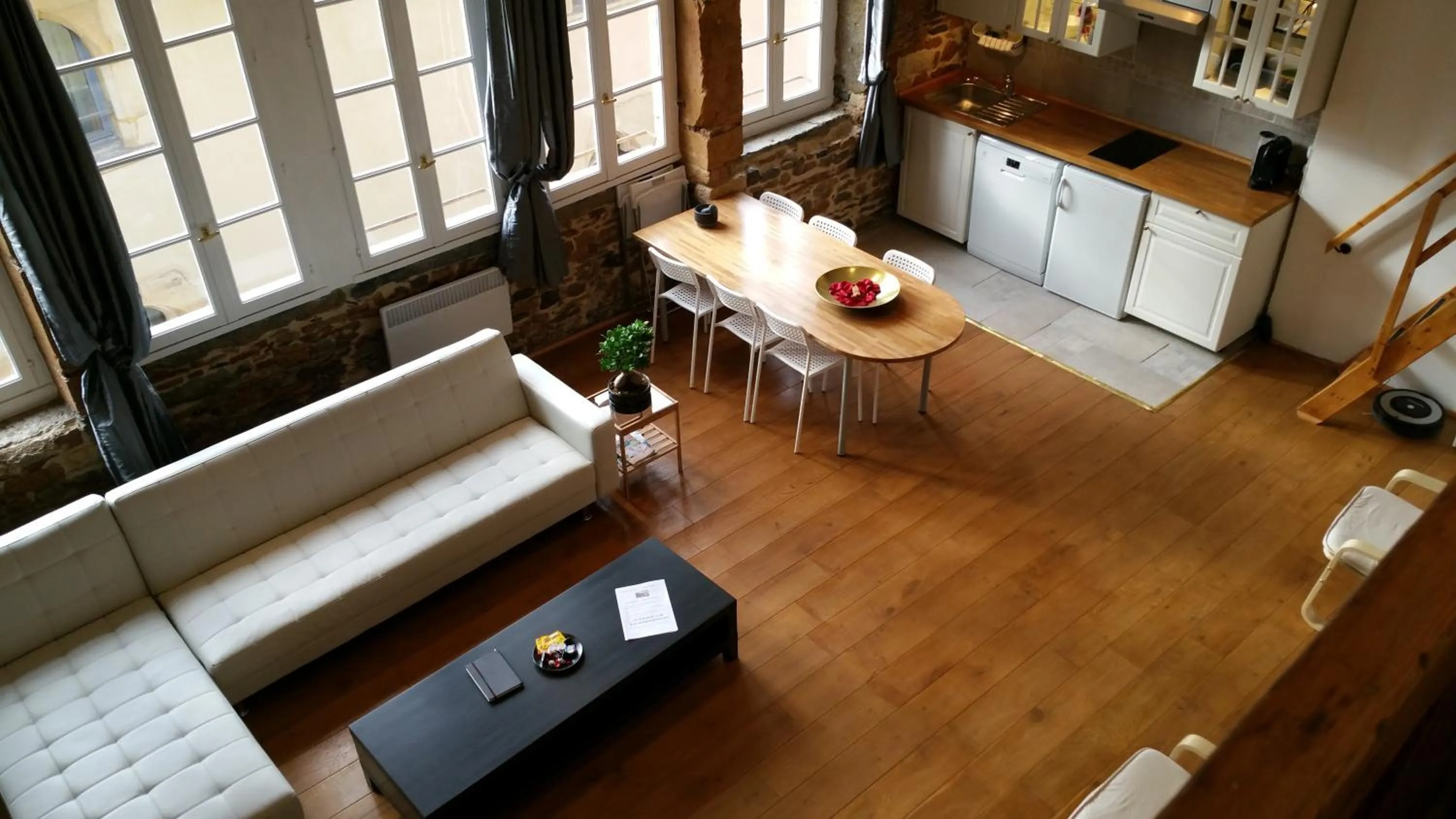 Day in La Loge Du Vieux Lyon