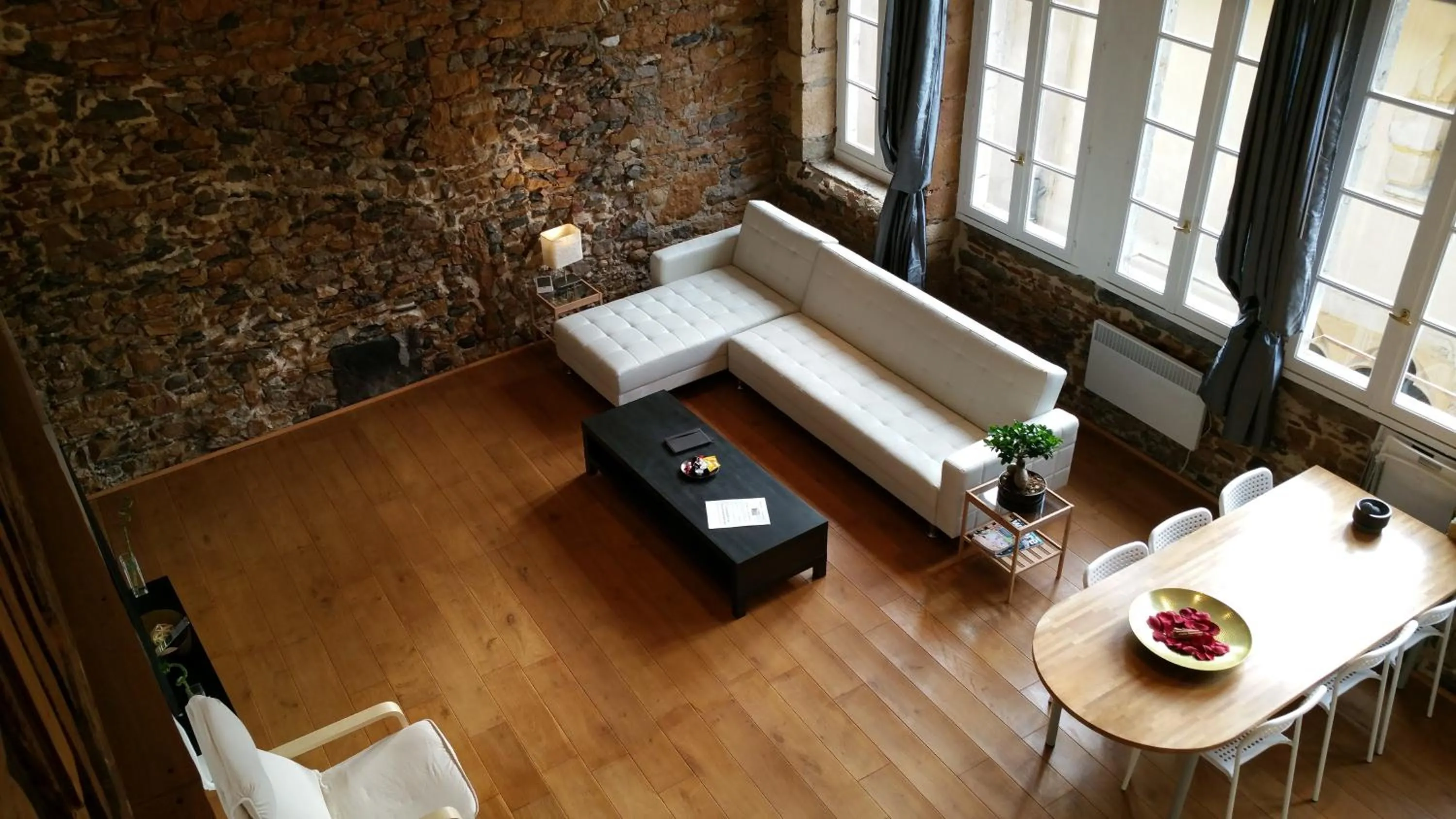 Day in La Loge Du Vieux Lyon