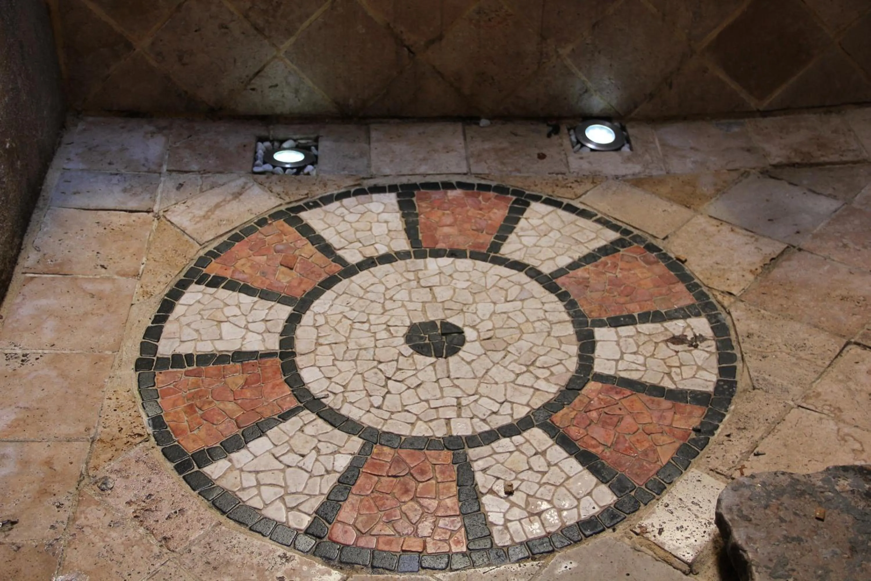 Decorative detail in La Loge Du Vieux Lyon