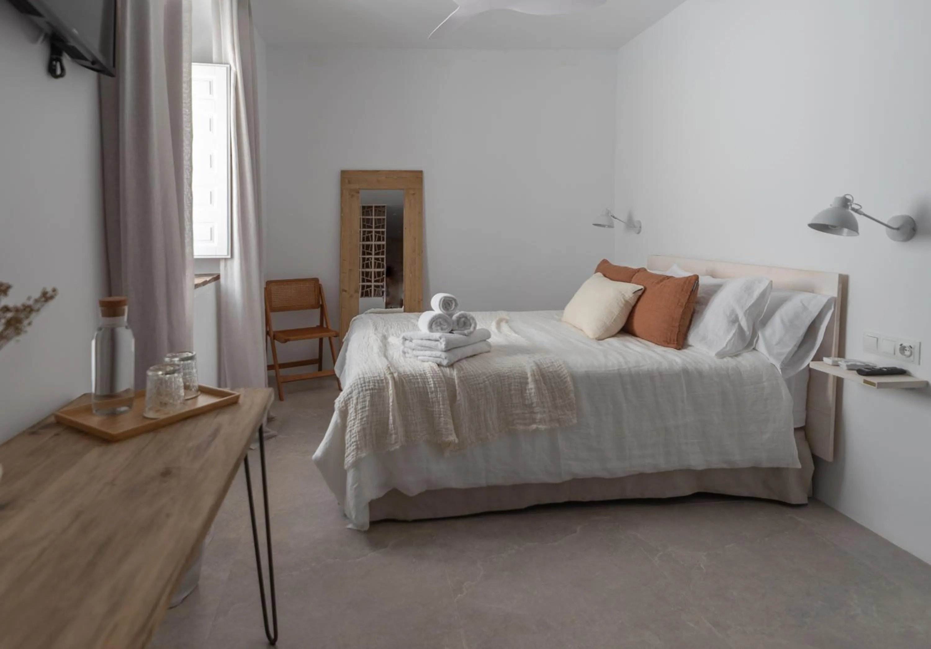 Bed in Manzanilla - Hospedería Boutique by La Judería De Vejer- ADULTS ONLY